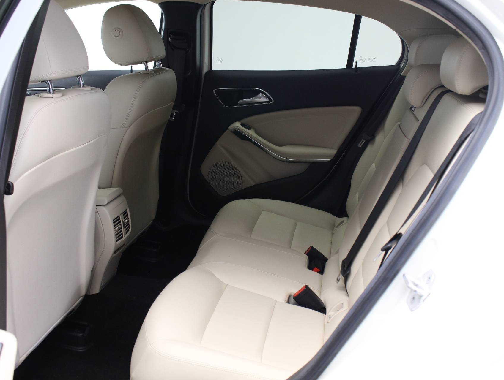 Florida Fine Cars - Used MERCEDES-BENZ GLA CLASS 2015 MIAMI Gla250 4matic Sport