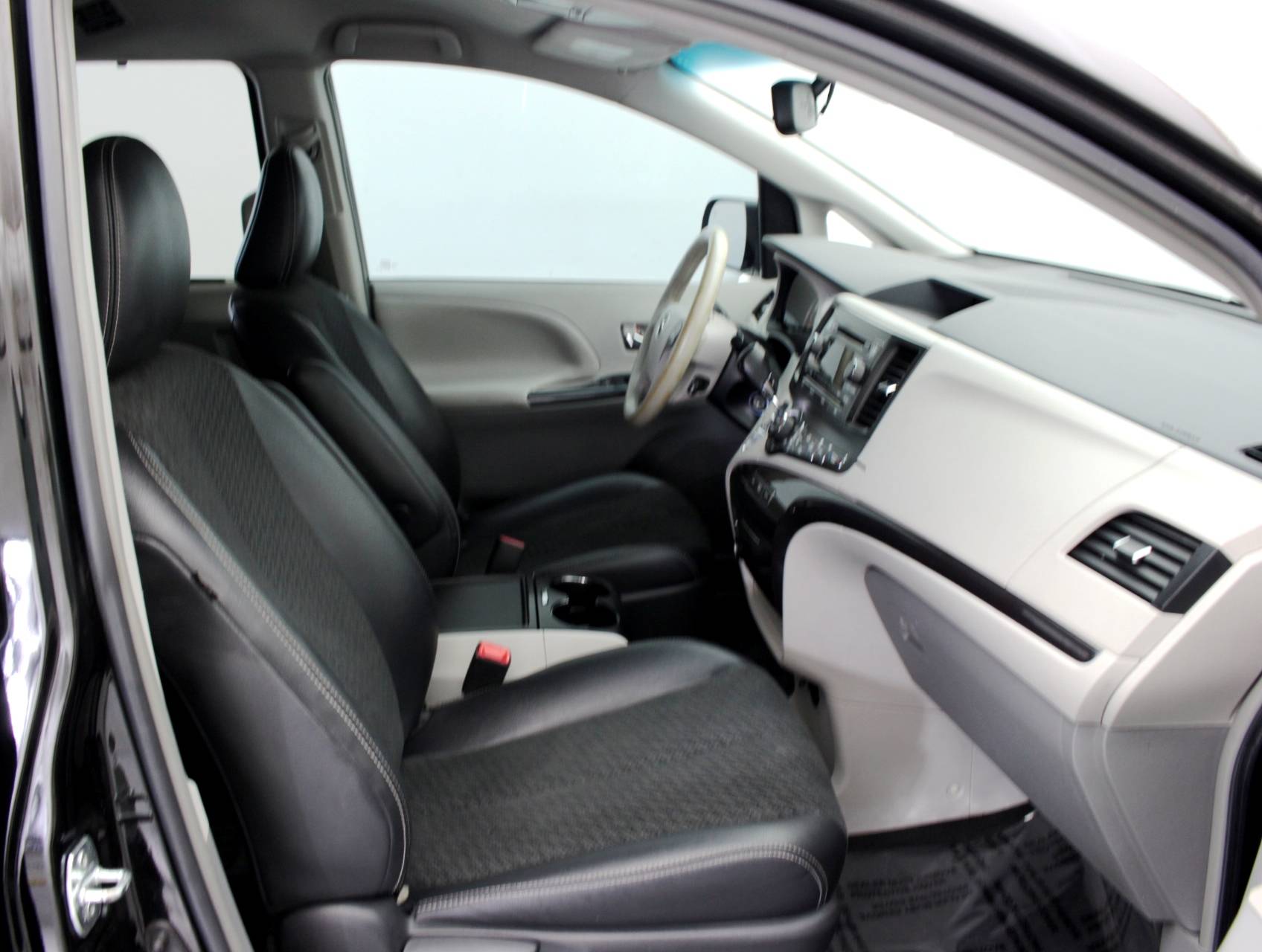 Florida Fine Cars - Used TOYOTA SIENNA 2014 HOLLYWOOD Se