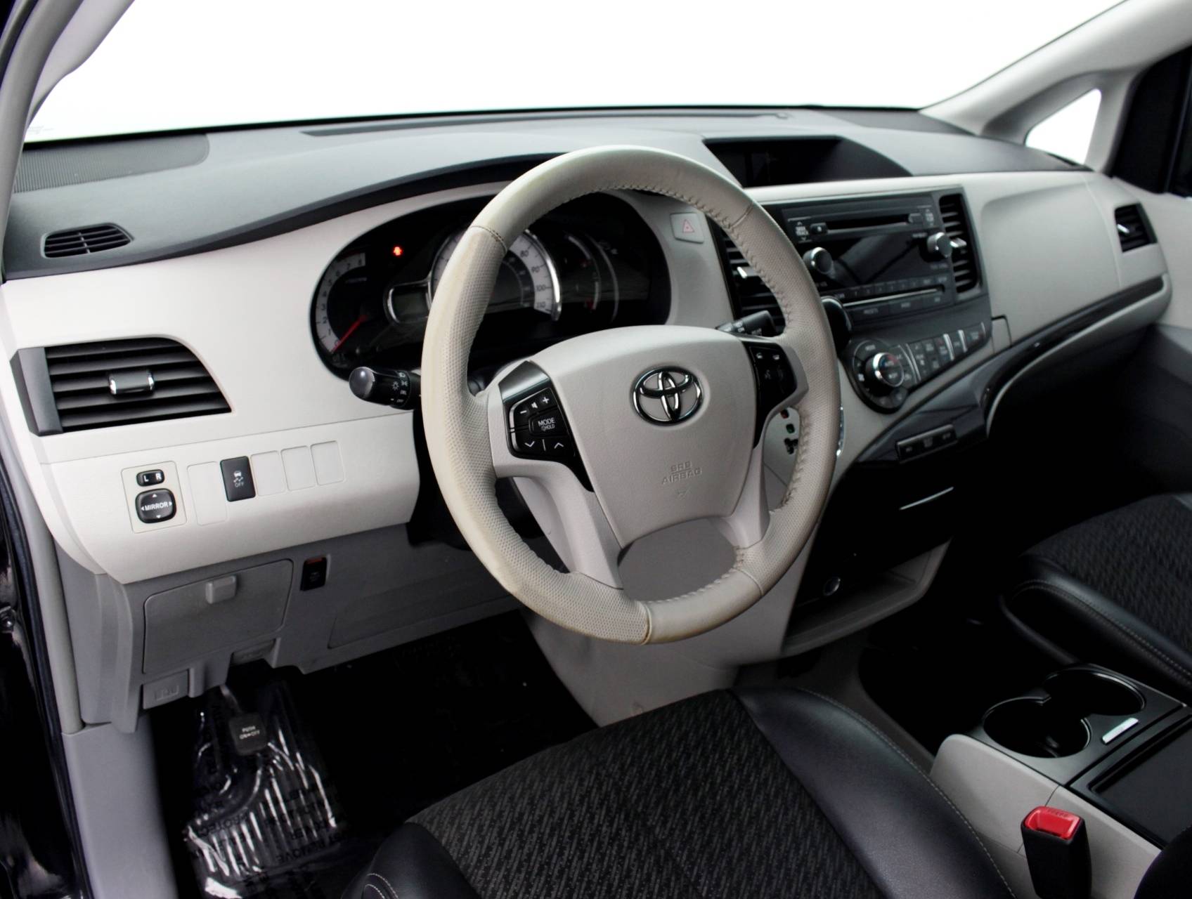 Florida Fine Cars - Used TOYOTA SIENNA 2014 HOLLYWOOD Se