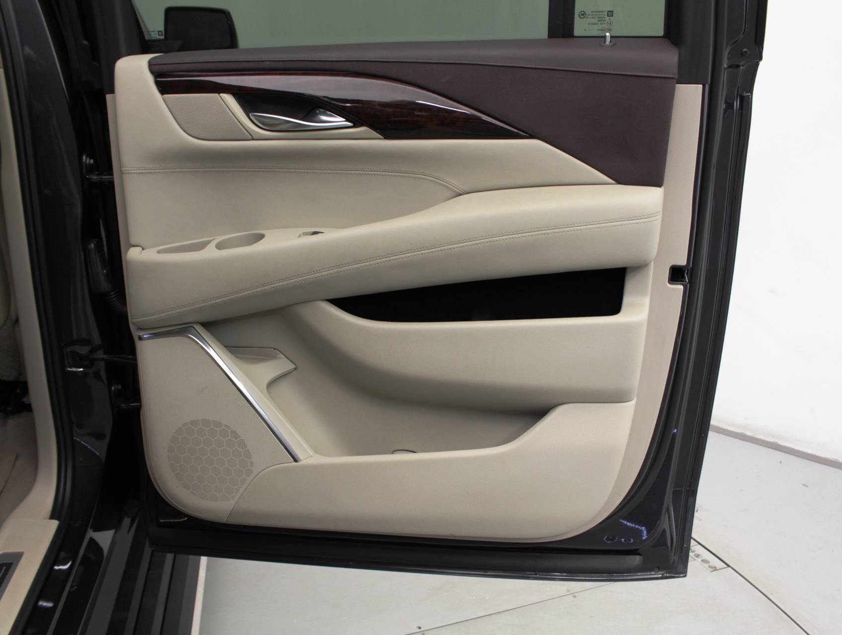 Florida Fine Cars - Used CADILLAC ESCALADE ESV 2015 MARGATE PREMIUM