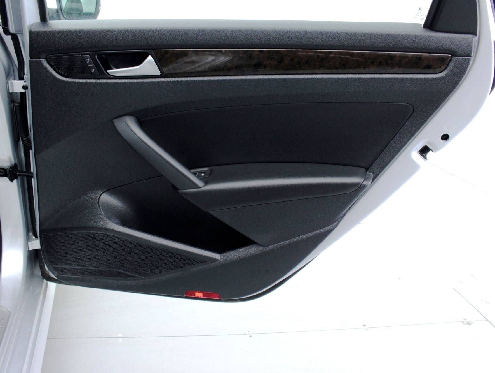 Florida Fine Cars - Used VOLKSWAGEN PASSAT 2015 WEST PALM TDI SEL PREMIUM