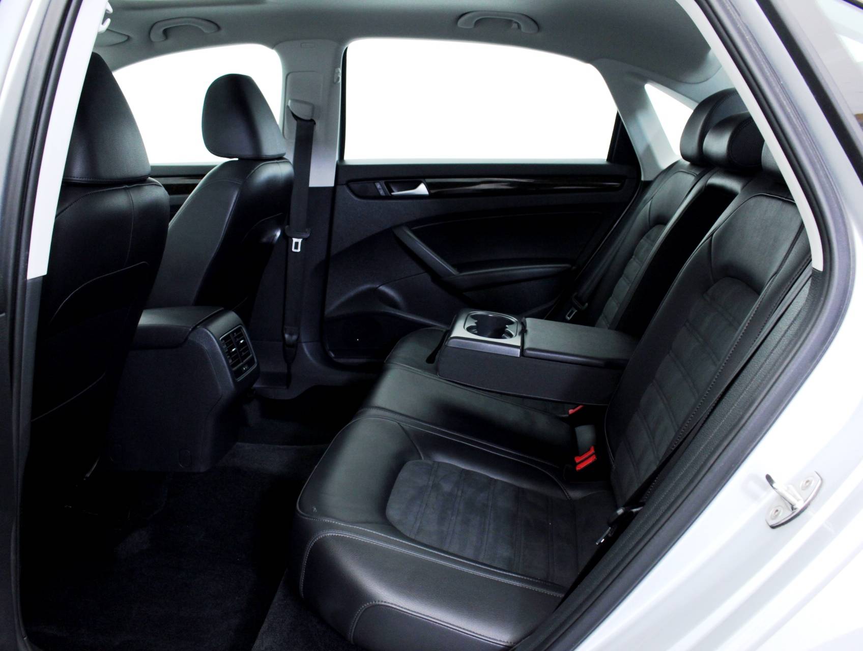 Florida Fine Cars - Used VOLKSWAGEN PASSAT 2015 WEST PALM TDI SEL PREMIUM