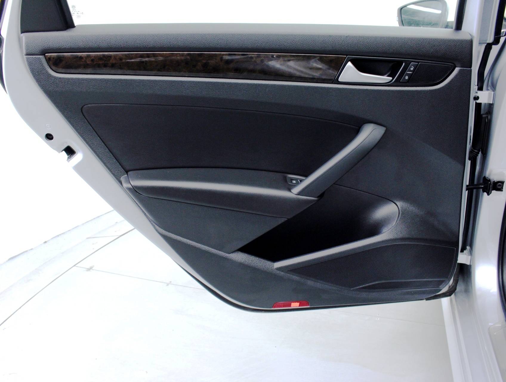 Florida Fine Cars - Used VOLKSWAGEN PASSAT 2015 WEST PALM TDI SEL PREMIUM