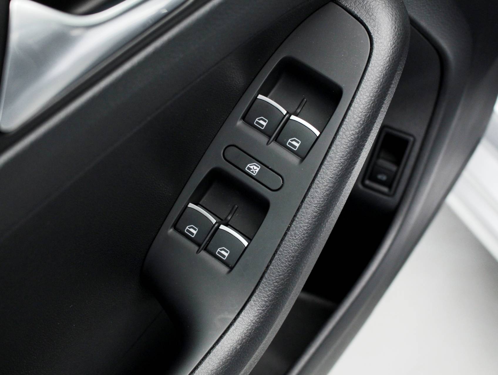 Florida Fine Cars - Used VOLKSWAGEN JETTA 2015 MIAMI TDI SEL