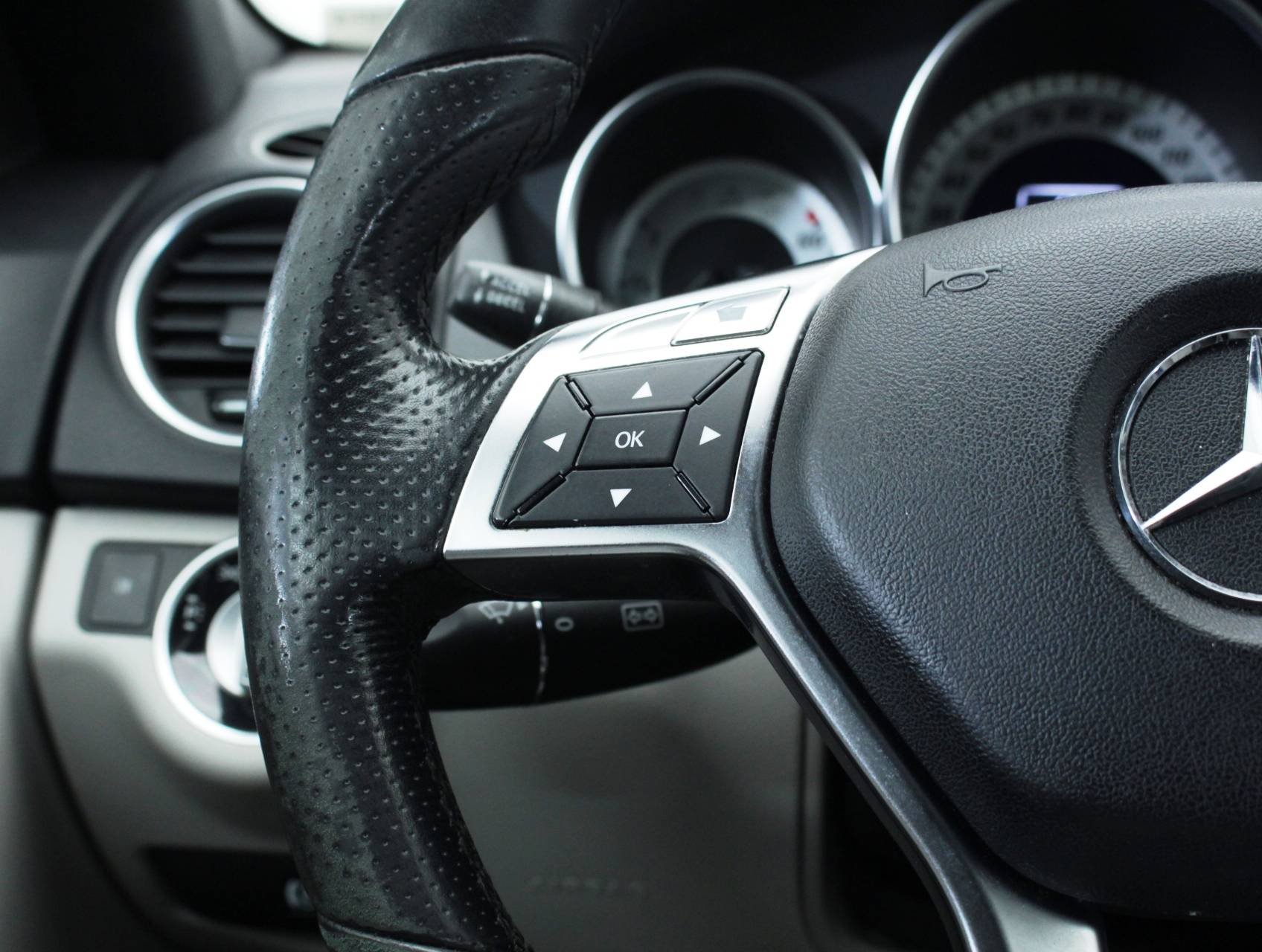 Florida Fine Cars - Used MERCEDES-BENZ C CLASS 2012 MIAMI C250