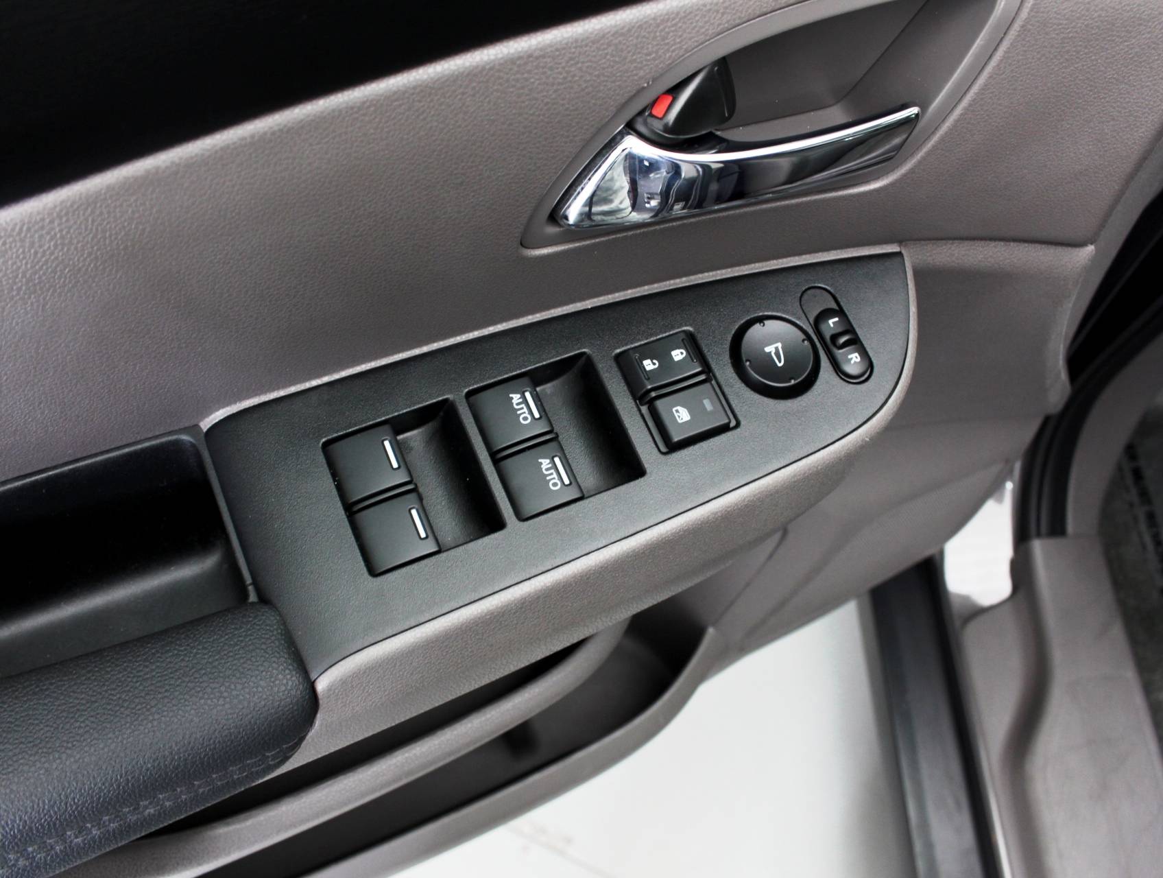 Florida Fine Cars - Used HONDA ODYSSEY 2015 MIAMI Ex-L Nav