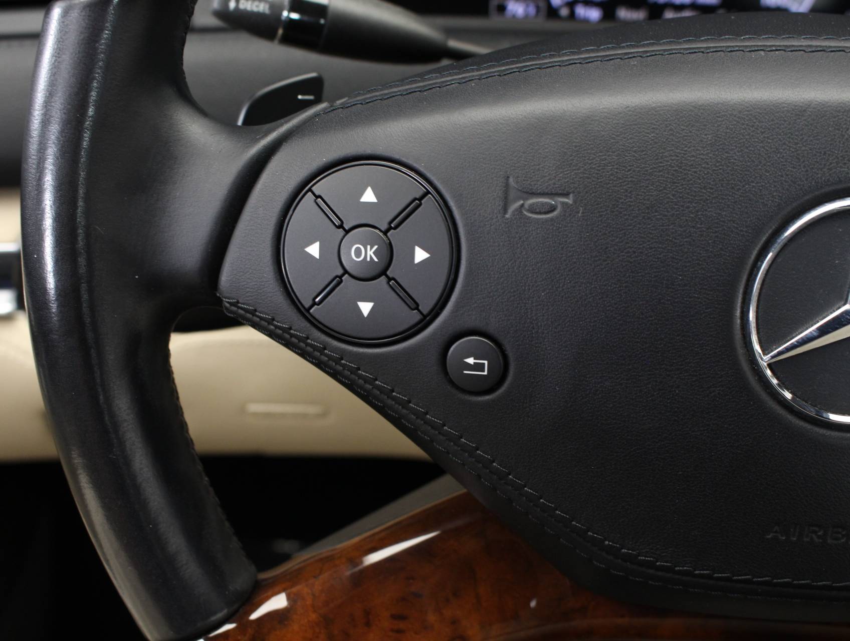 Florida Fine Cars - Used MERCEDES-BENZ CL CLASS 2012 WEST PALM CL550 4MATIC