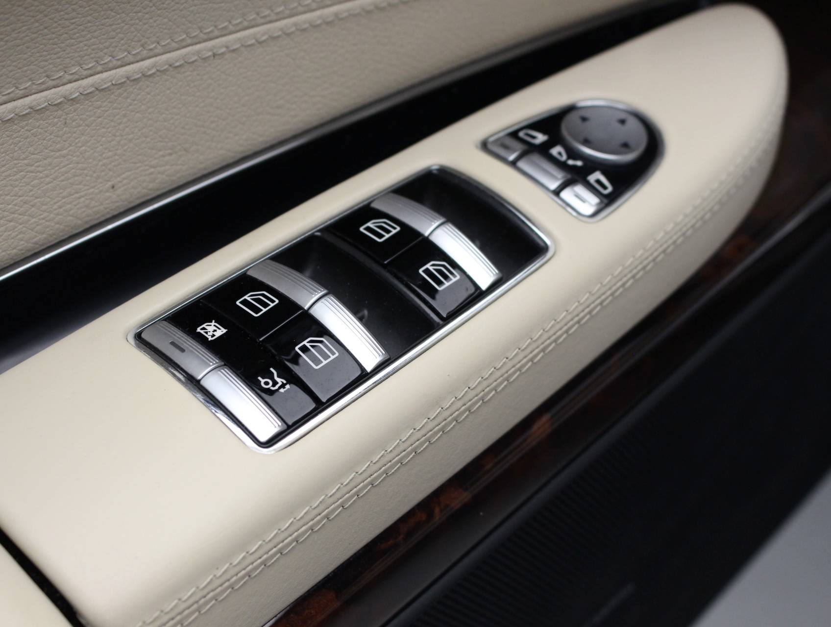 Florida Fine Cars - Used MERCEDES-BENZ CL CLASS 2012 WEST PALM CL550 4MATIC