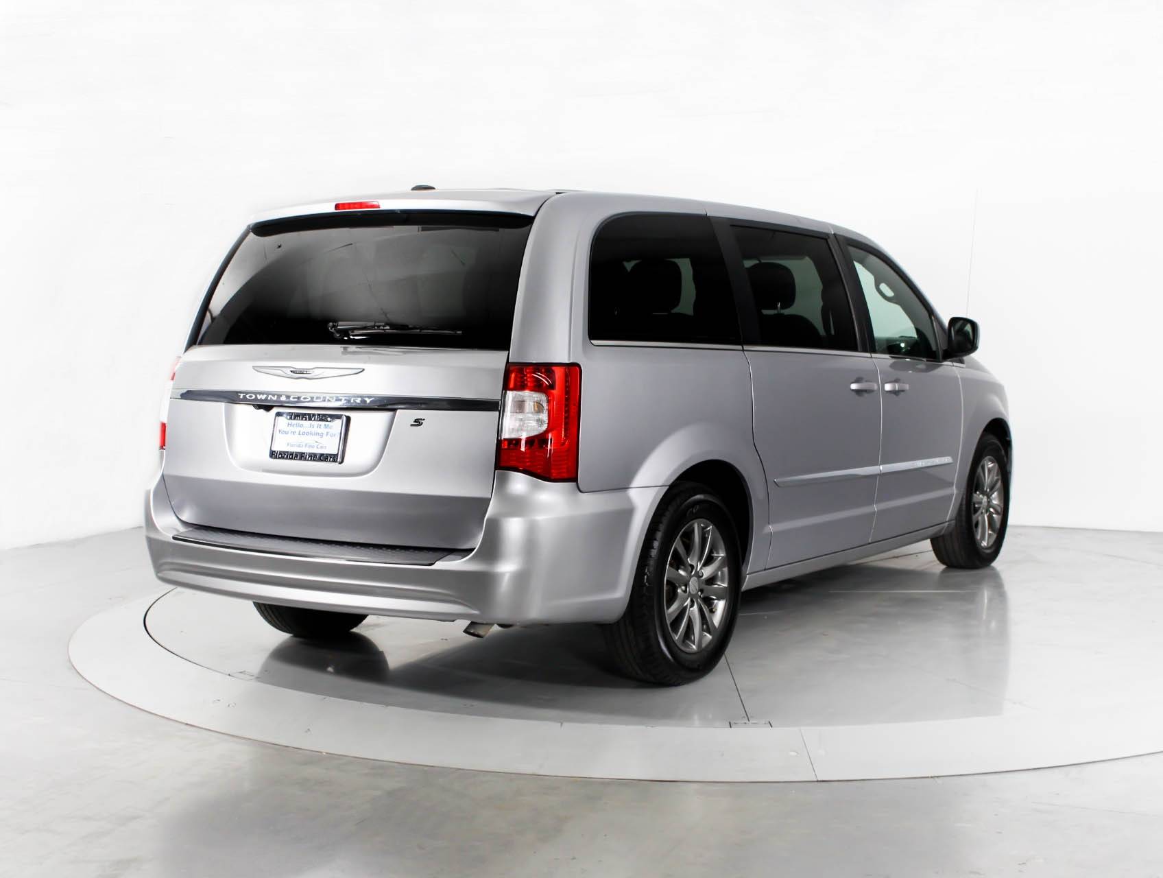 Florida Fine Cars - Used CHRYSLER TOWN & COUNTRY 2014 WEST PALM S
