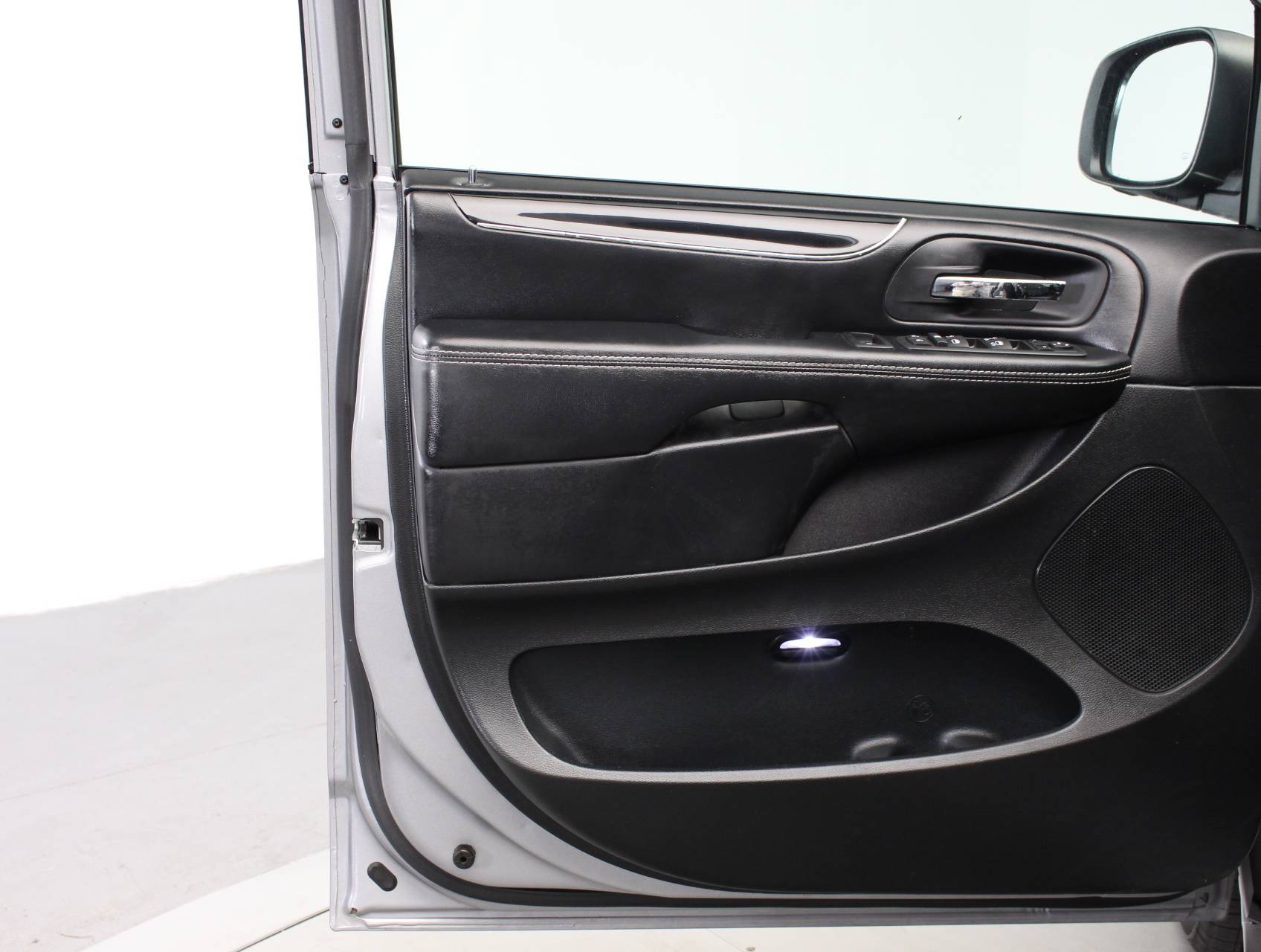 Florida Fine Cars - Used CHRYSLER TOWN & COUNTRY 2014 WEST PALM S