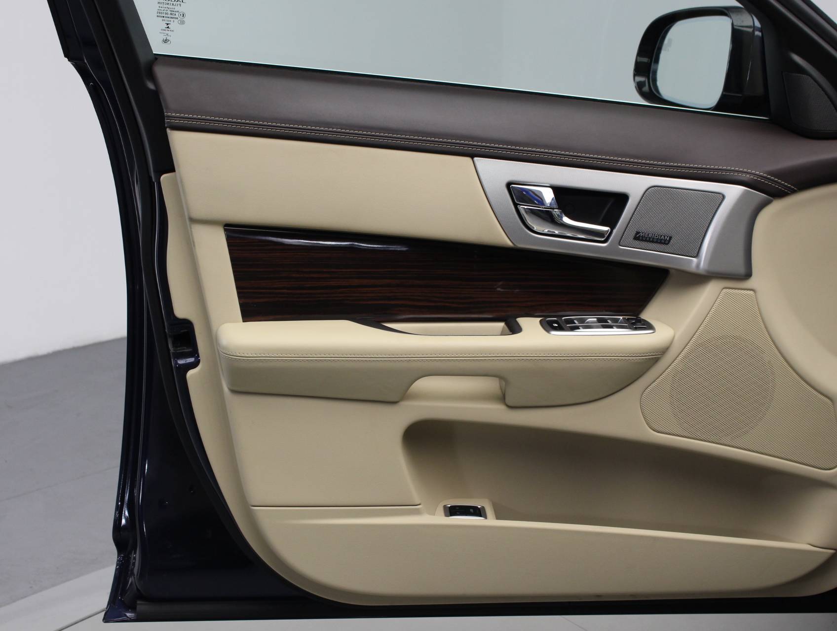 Florida Fine Cars - Used JAGUAR XF 2015 WEST PALM Portfolio