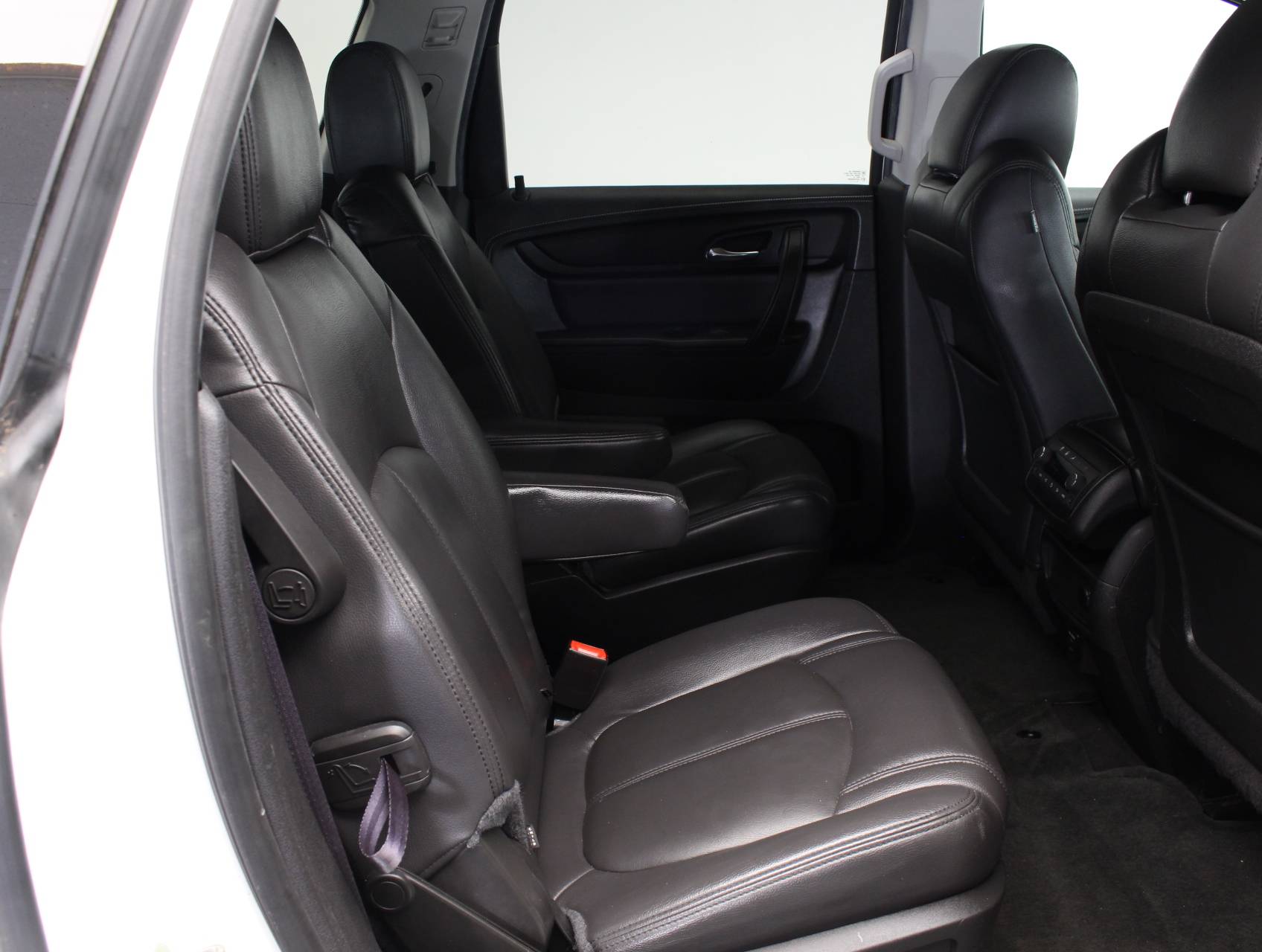 Florida Fine Cars - Used CHEVROLET TRAVERSE 2015 WEST PALM 2LT