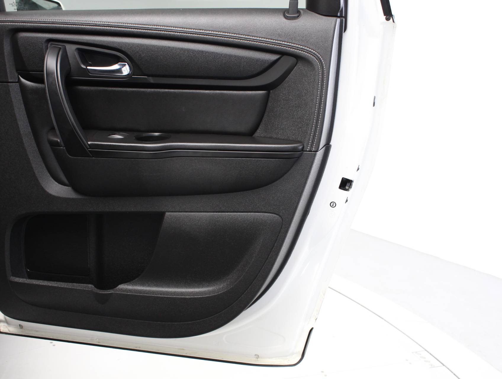 Florida Fine Cars - Used CHEVROLET TRAVERSE 2015 WEST PALM 2LT