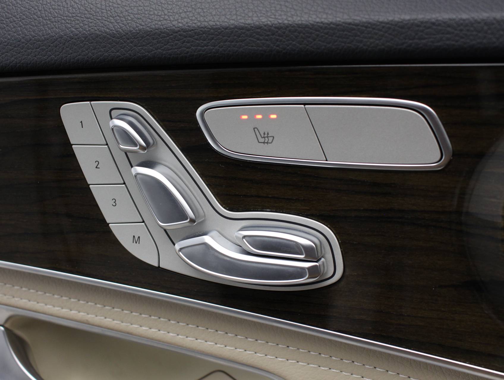 Florida Fine Cars - Used MERCEDES-BENZ C CLASS 2015 WEST PALM C300 4MATIC