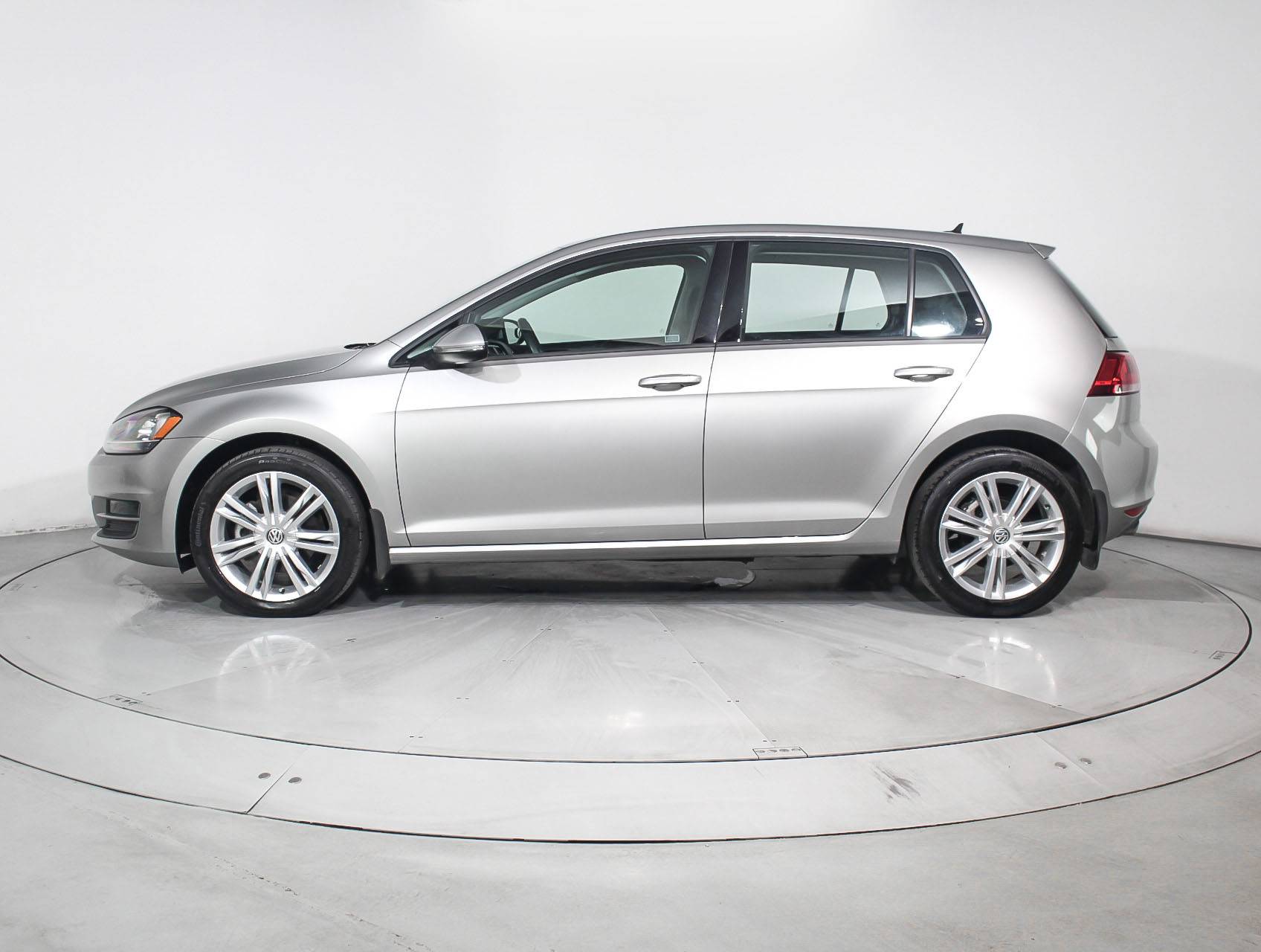 Florida Fine Cars - Used VOLKSWAGEN GOLF 2015 HOLLYWOOD Tdi Se