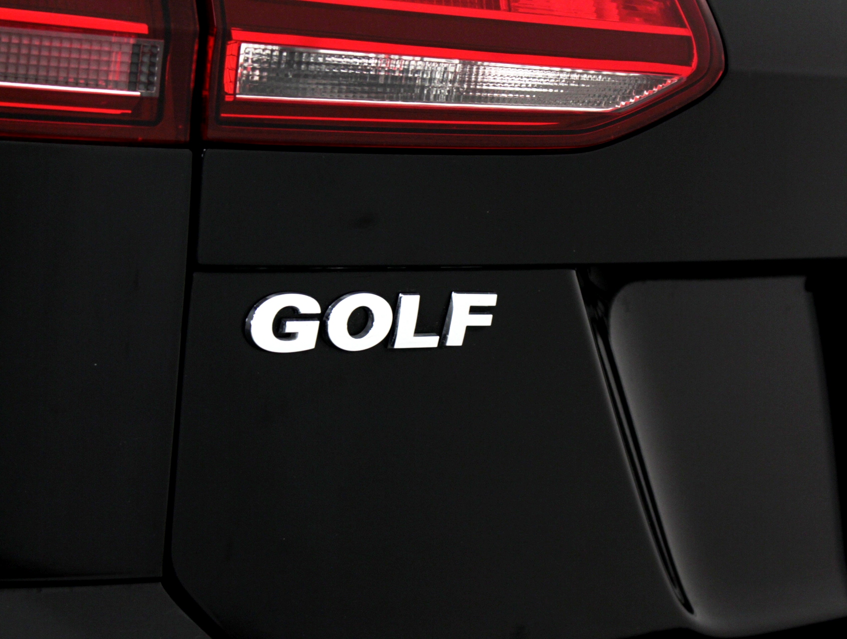 Florida Fine Cars - Used VOLKSWAGEN GOLF SPORTWAGEN 2015 MIAMI SPORTWAGEN TDI SEL