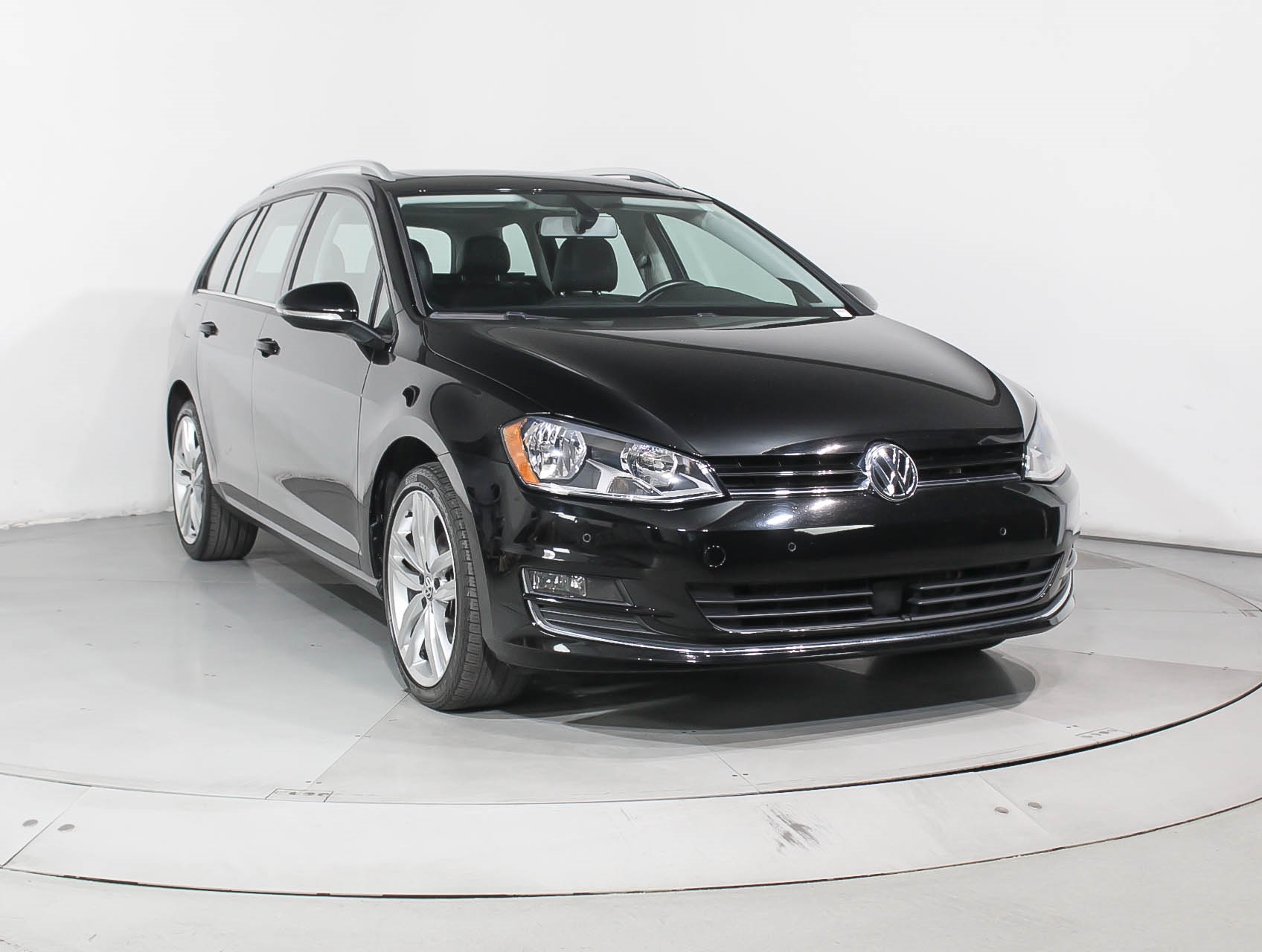Florida Fine Cars - Used VOLKSWAGEN GOLF SPORTWAGEN 2015 MIAMI SPORTWAGEN TDI SEL