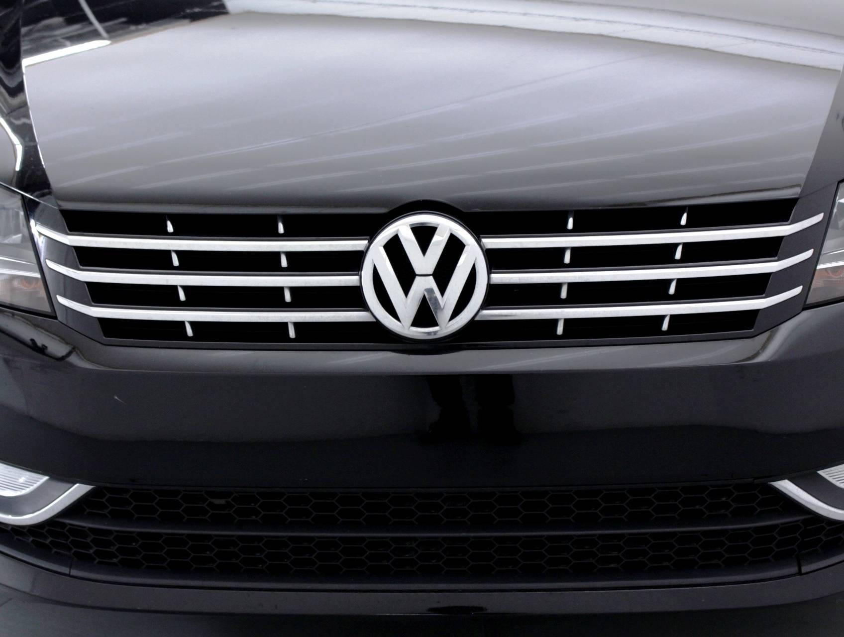 Florida Fine Cars - Used VOLKSWAGEN PASSAT 2015 MIAMI TDI SEL PREMIUM