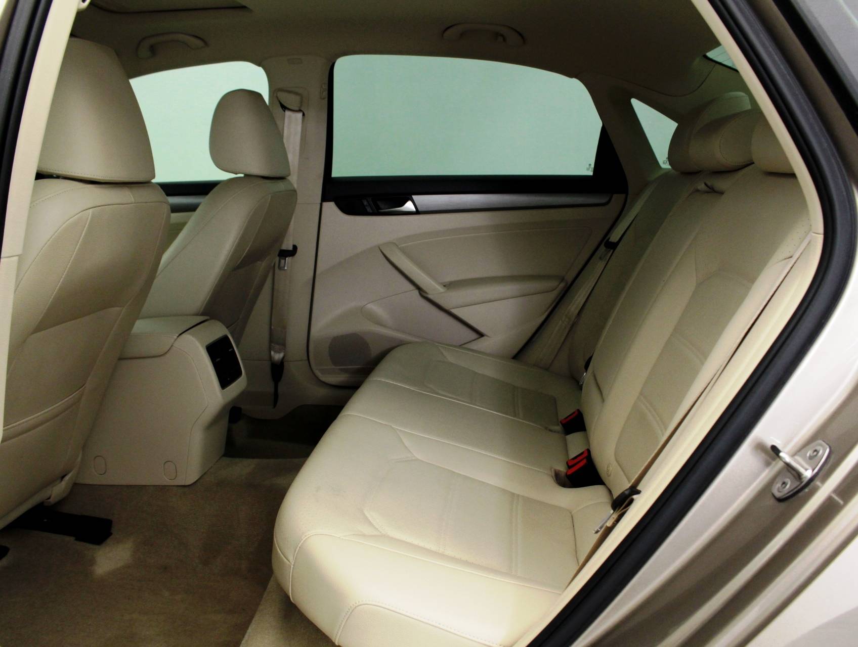 Florida Fine Cars - Used VOLKSWAGEN PASSAT 2015 MIAMI Tdi Se