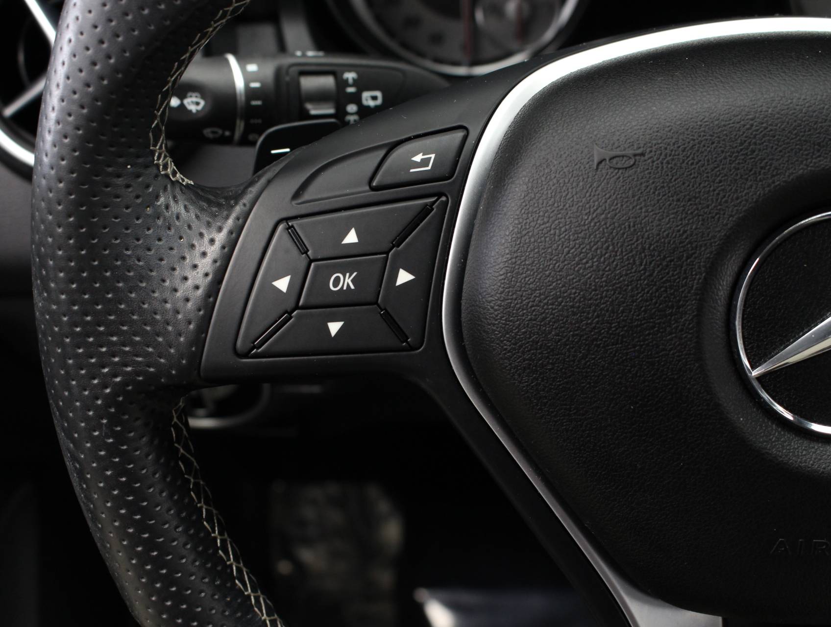 Florida Fine Cars - Used MERCEDES-BENZ GLA CLASS 2015 WEST PALM GLA250 4MATIC