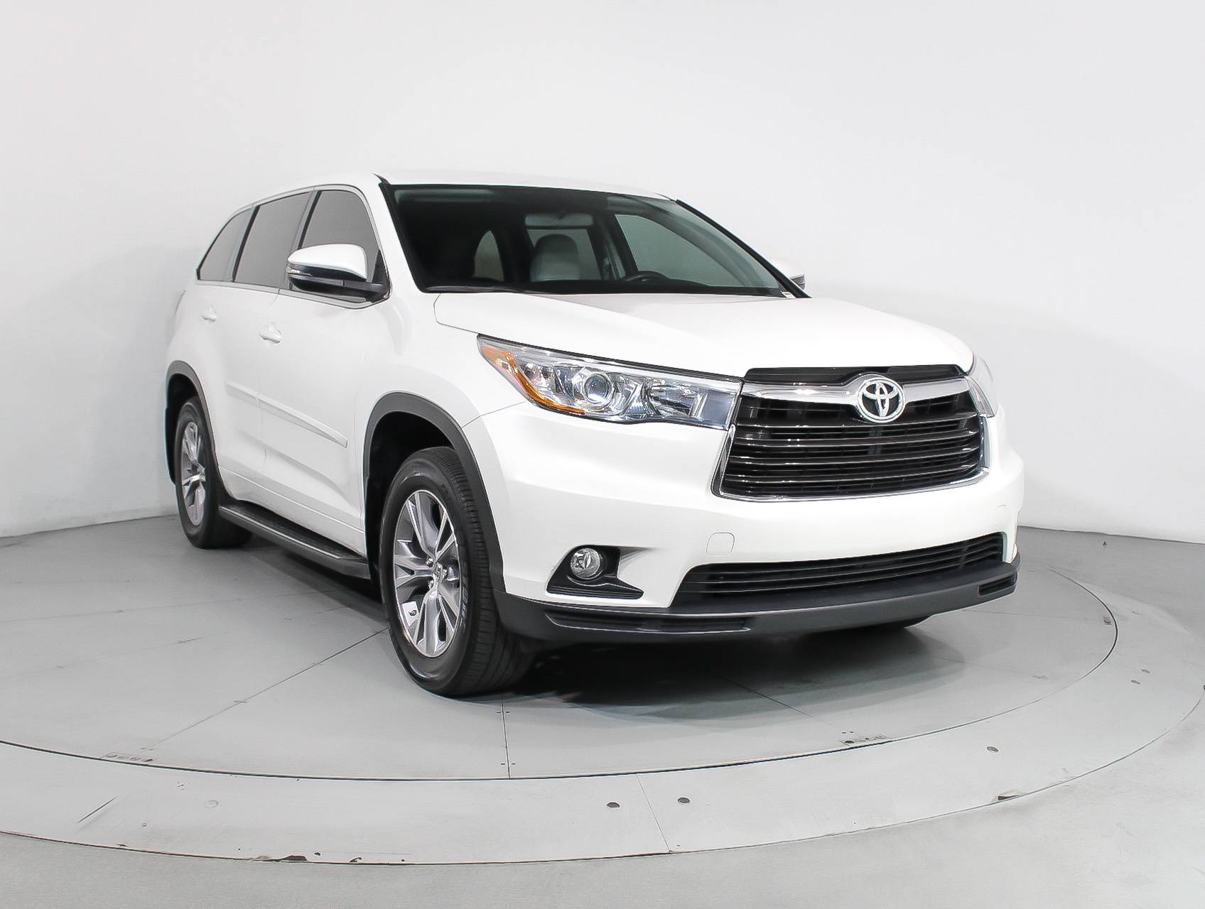 Florida Fine Cars - Used TOYOTA HIGHLANDER 2015 MIAMI Le Plus V6