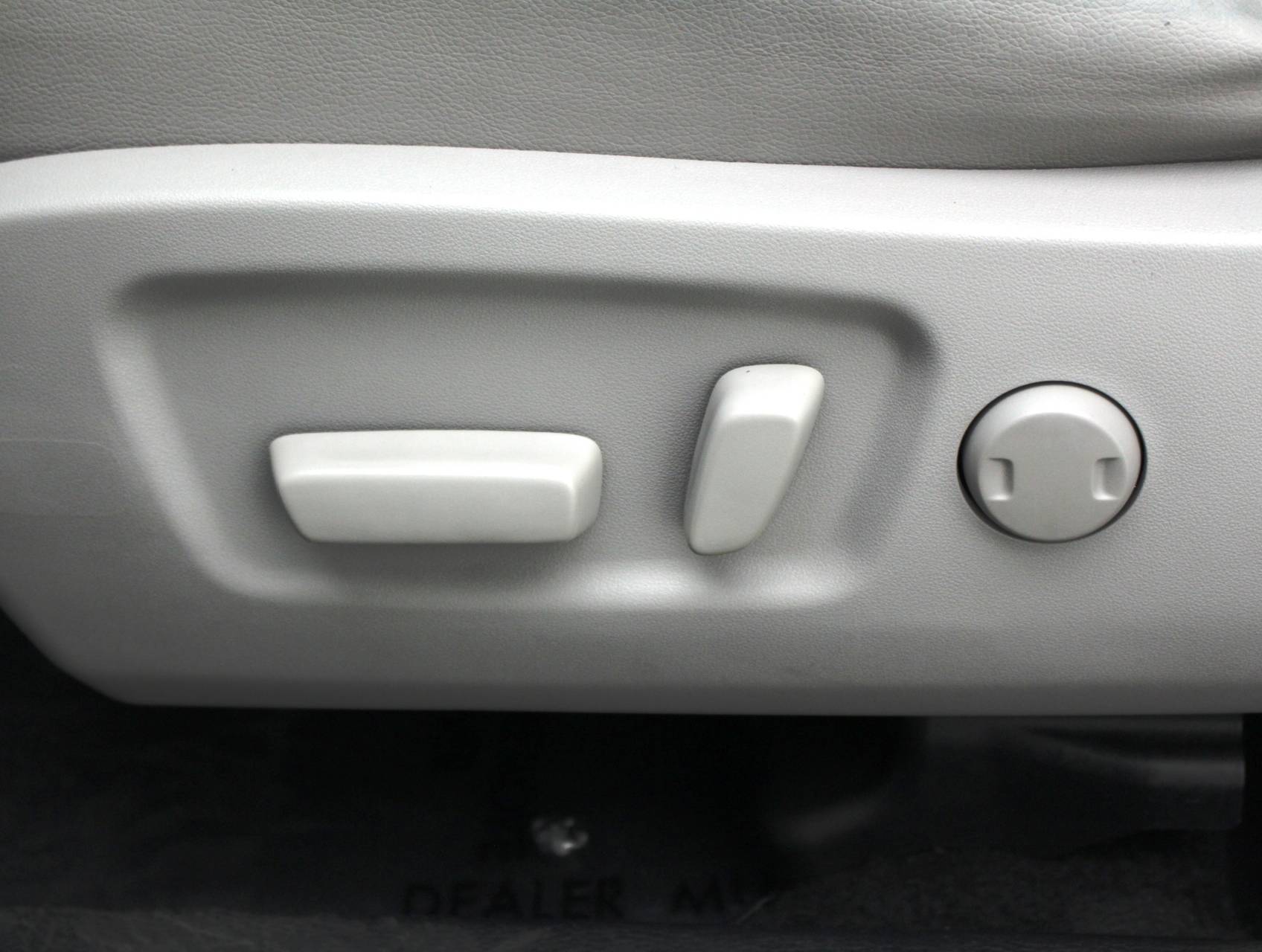 Florida Fine Cars - Used TOYOTA HIGHLANDER 2015 MIAMI Le Plus V6