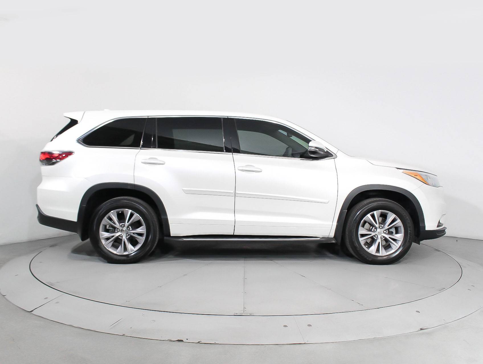 Florida Fine Cars - Used TOYOTA HIGHLANDER 2015 MIAMI Le Plus V6