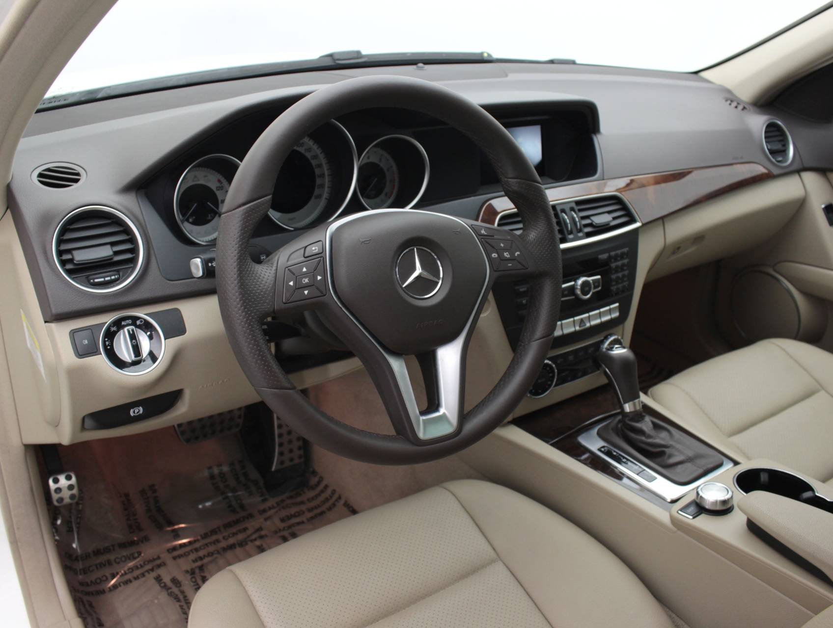 Florida Fine Cars - Used MERCEDES-BENZ C CLASS 2014 MIAMI C250