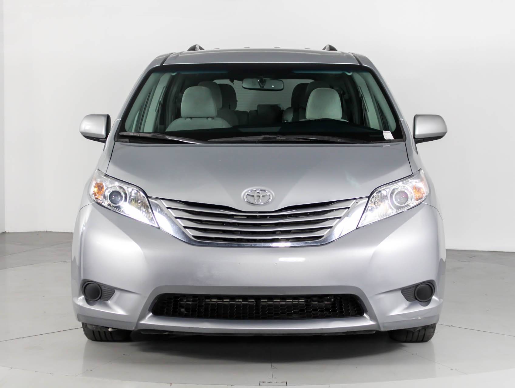 Florida Fine Cars - Used TOYOTA SIENNA 2016 WEST PALM Le