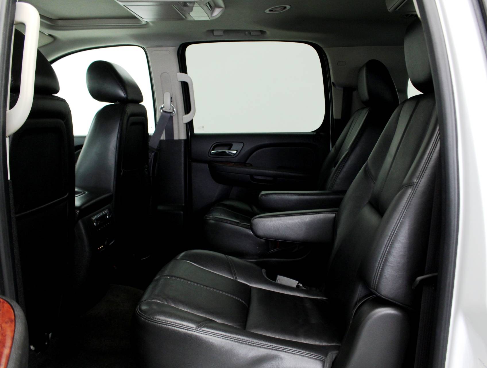 Florida Fine Cars - Used CHEVROLET SUBURBAN 2013 HOLLYWOOD LT