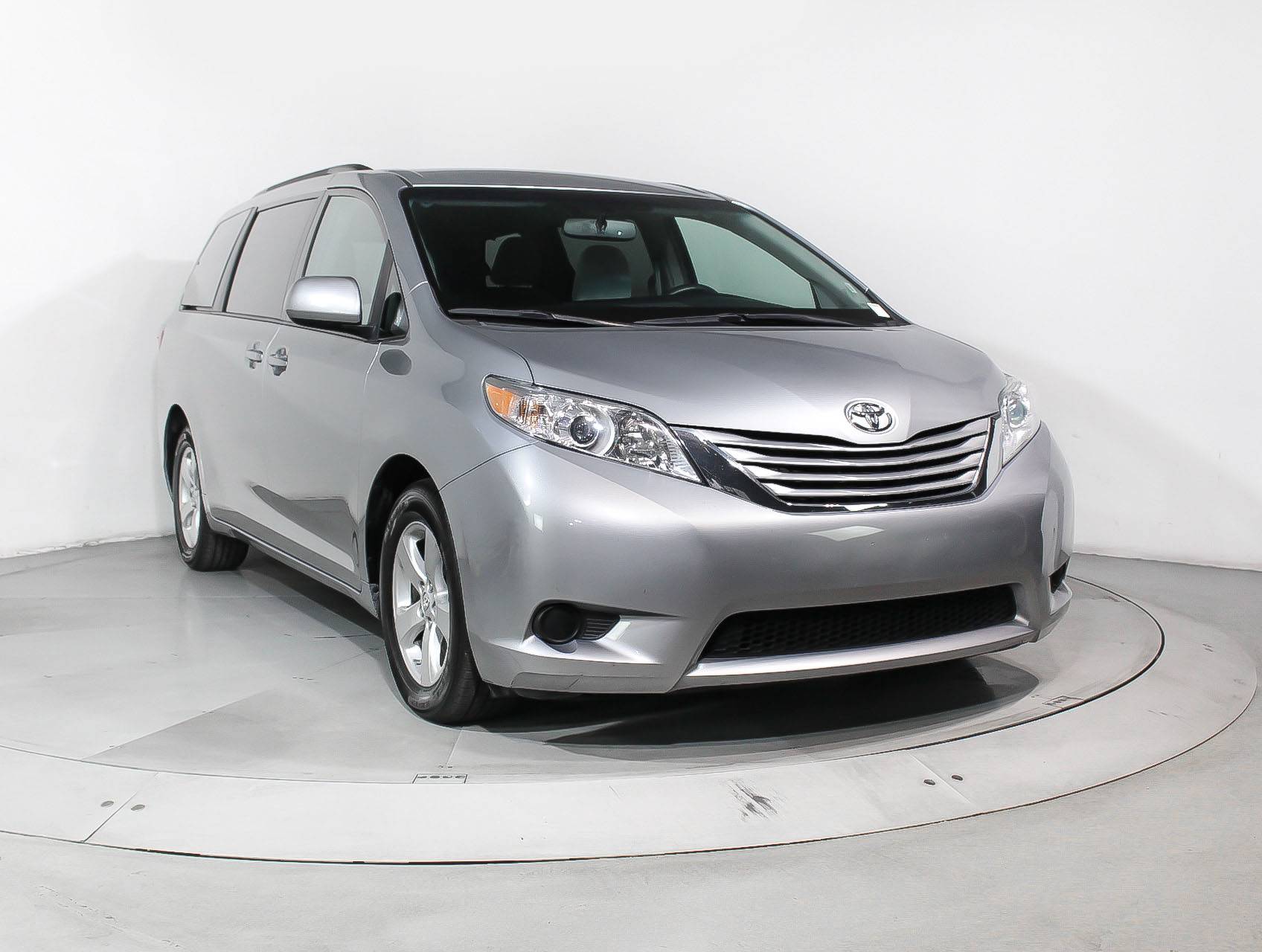 Florida Fine Cars - Used TOYOTA SIENNA 2016 MIAMI Le