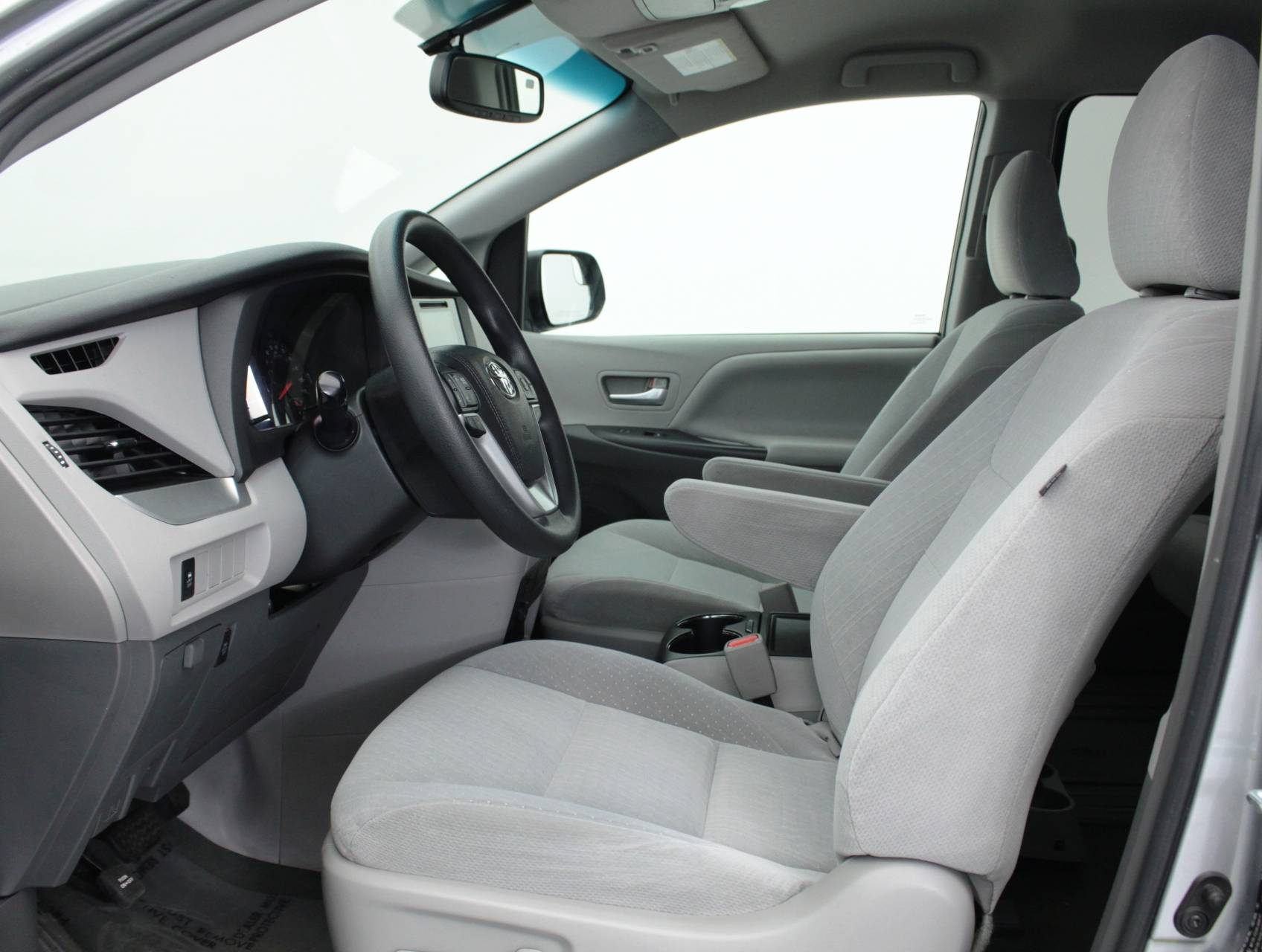 Florida Fine Cars - Used TOYOTA SIENNA 2016 MIAMI Le