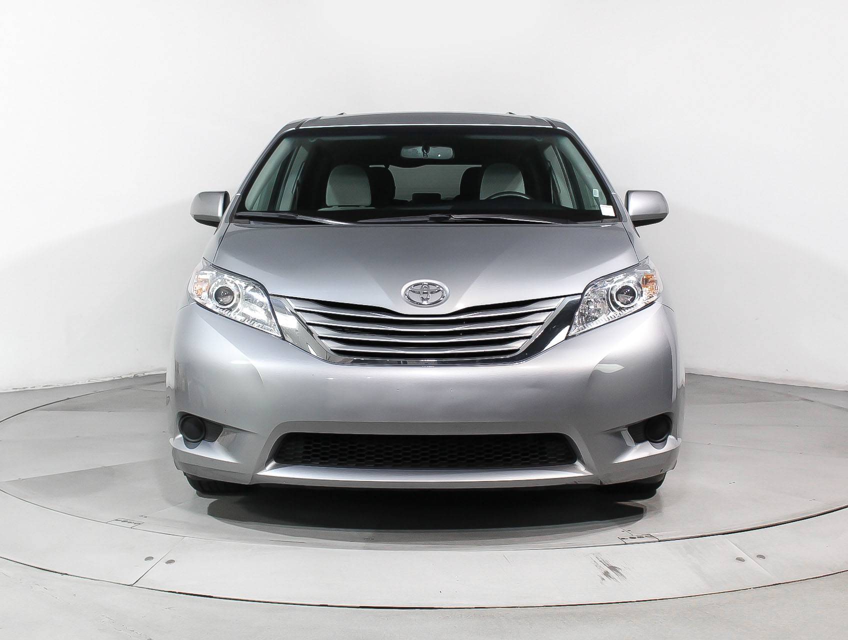 Florida Fine Cars - Used TOYOTA SIENNA 2016 MIAMI Le