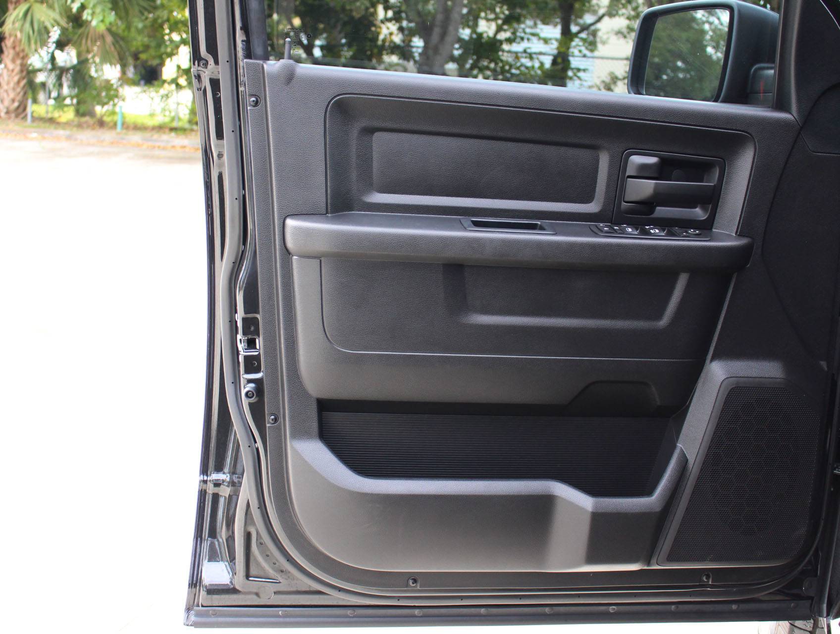 Florida Fine Cars - Used RAM 1500 2017 MARGATE Crew Cab Tradesman