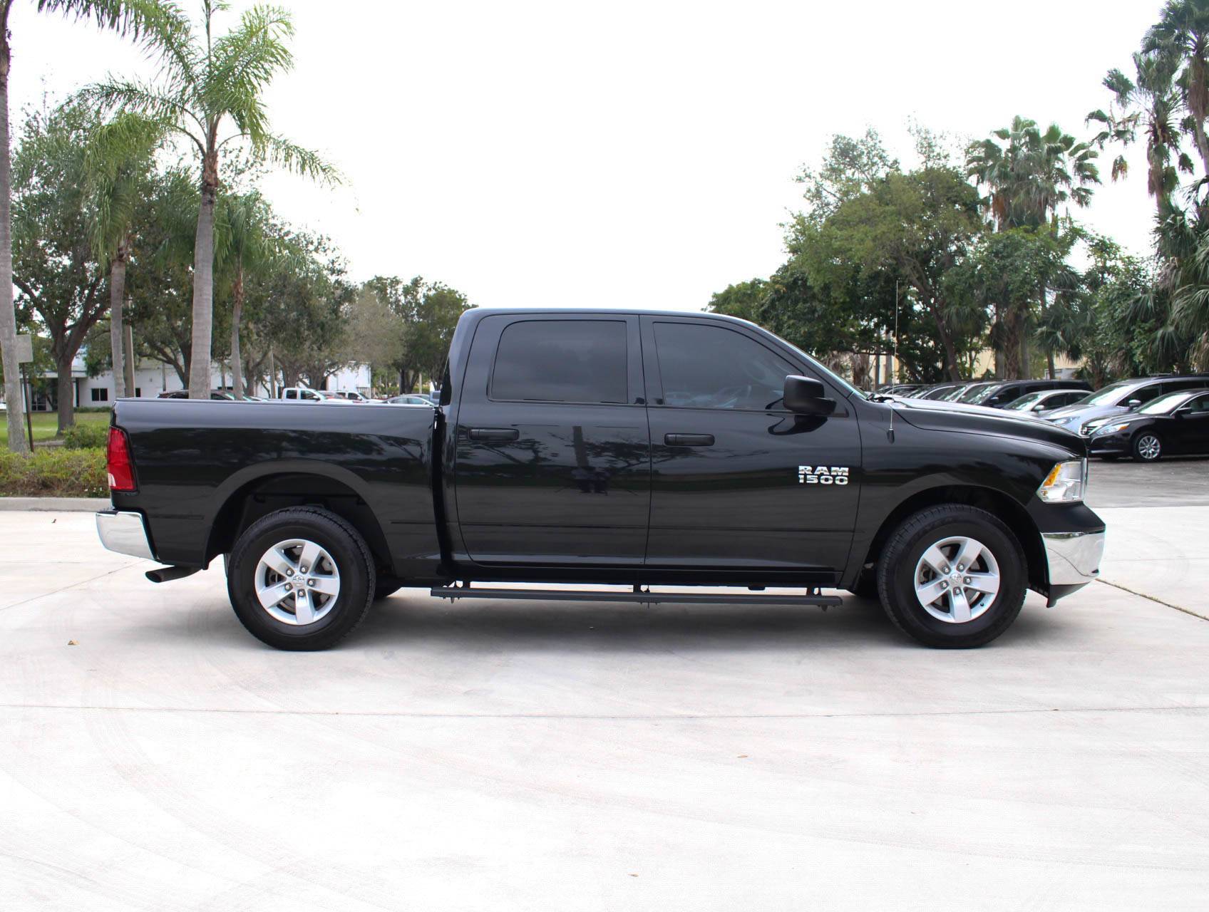Florida Fine Cars - Used RAM 1500 2017 MARGATE Crew Cab Tradesman