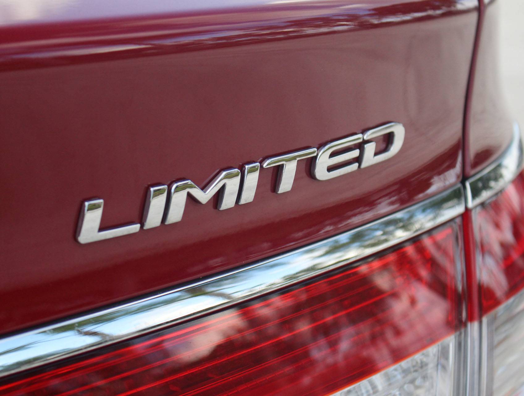 Florida Fine Cars - Used HYUNDAI AZERA 2016 MARGATE Limited