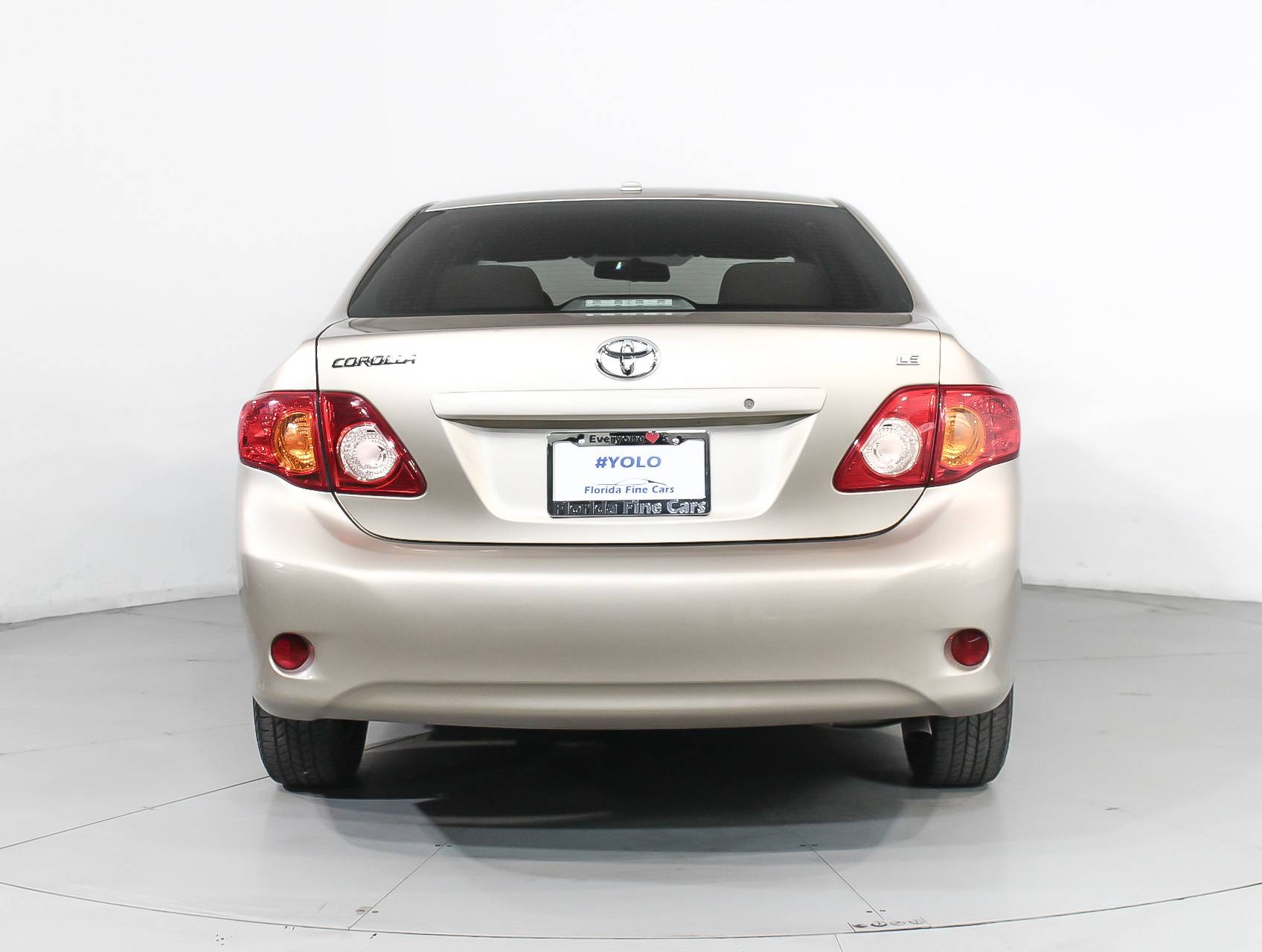 Florida Fine Cars - Used TOYOTA COROLLA 2009 HOLLYWOOD Le