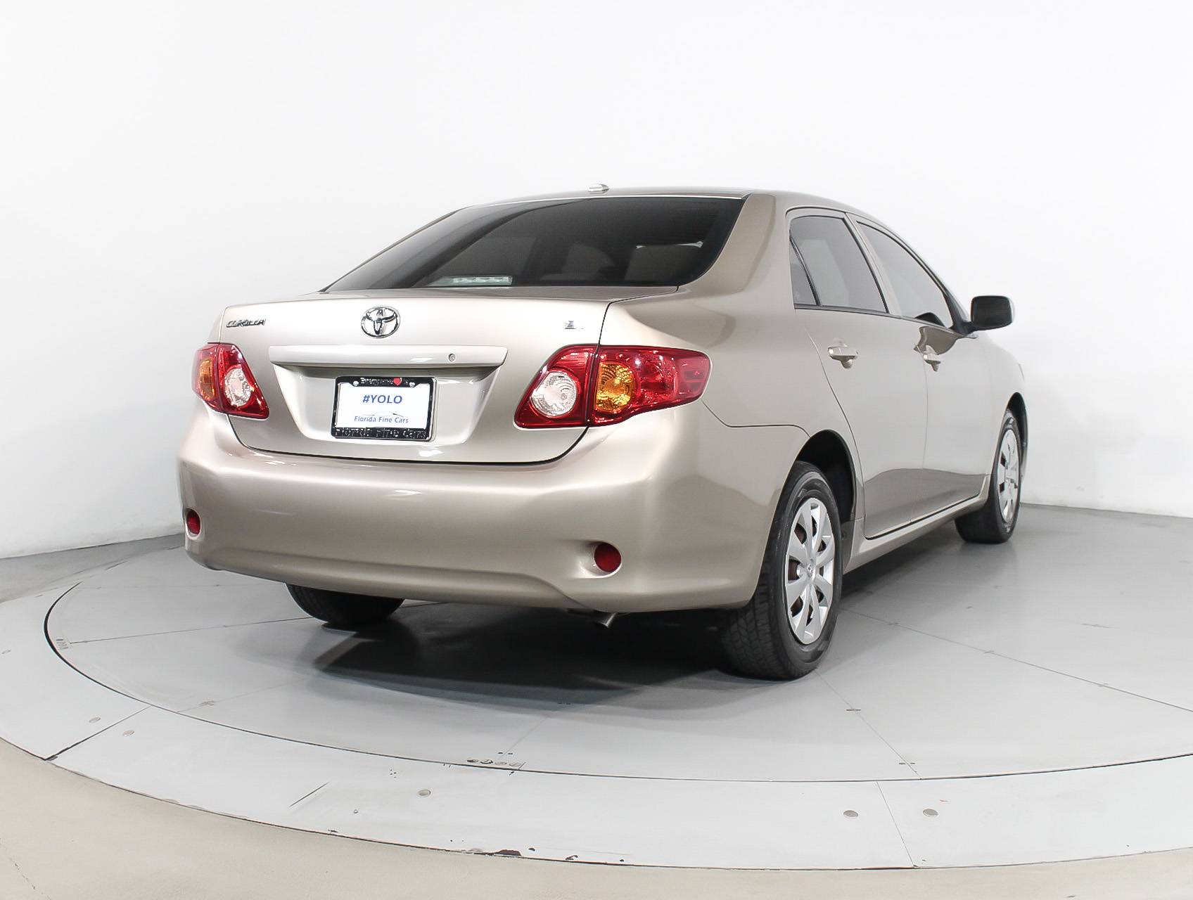 Florida Fine Cars - Used TOYOTA COROLLA 2009 HOLLYWOOD Le