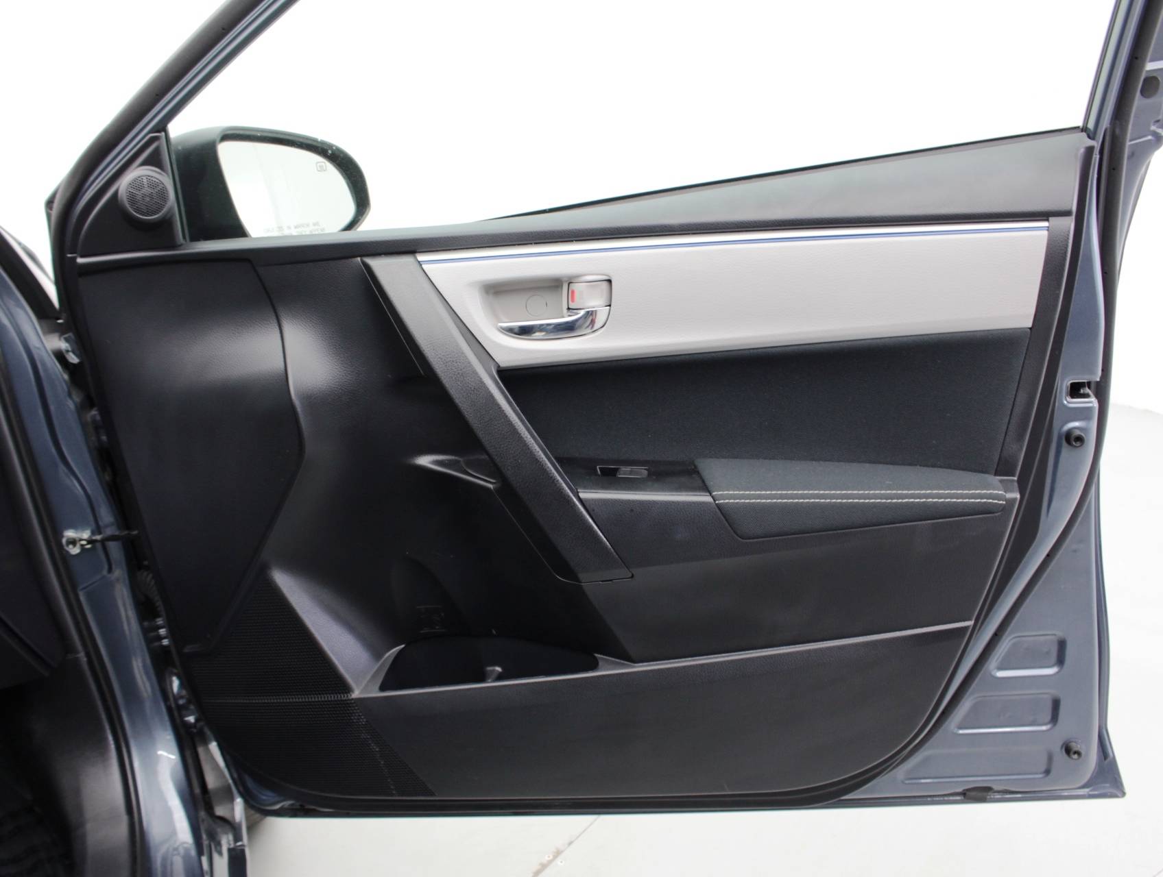 Florida Fine Cars - Used TOYOTA COROLLA 2016 HOLLYWOOD Le