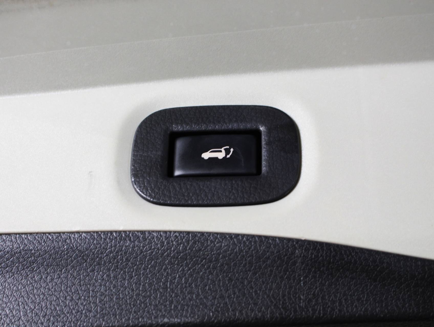 Florida Fine Cars - Used NISSAN ROGUE 2014 MARGATE Sl