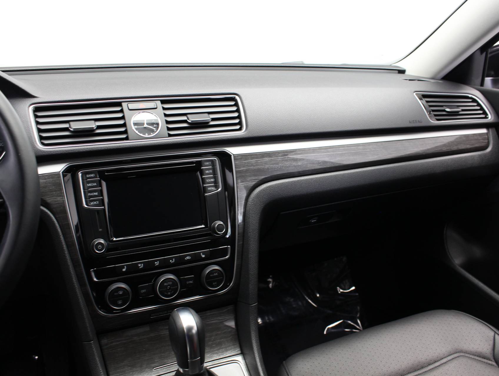 Florida Fine Cars - Used VOLKSWAGEN PASSAT 2017 WEST PALM SE