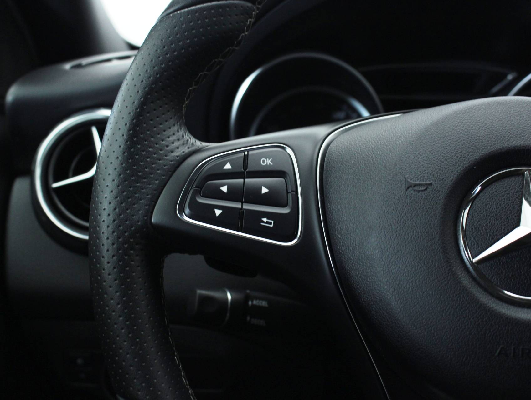 Florida Fine Cars - Used MERCEDES-BENZ GLA CLASS 2018 WEST PALM GLA250