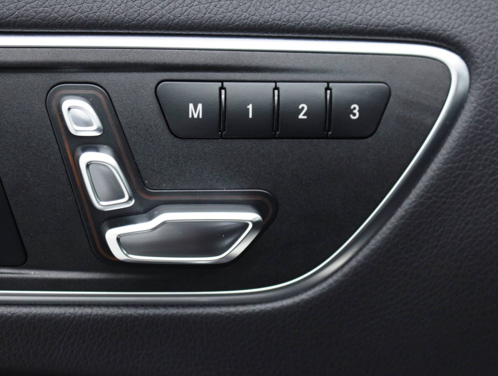 Florida Fine Cars - Used MERCEDES-BENZ GLA CLASS 2018 WEST PALM GLA250