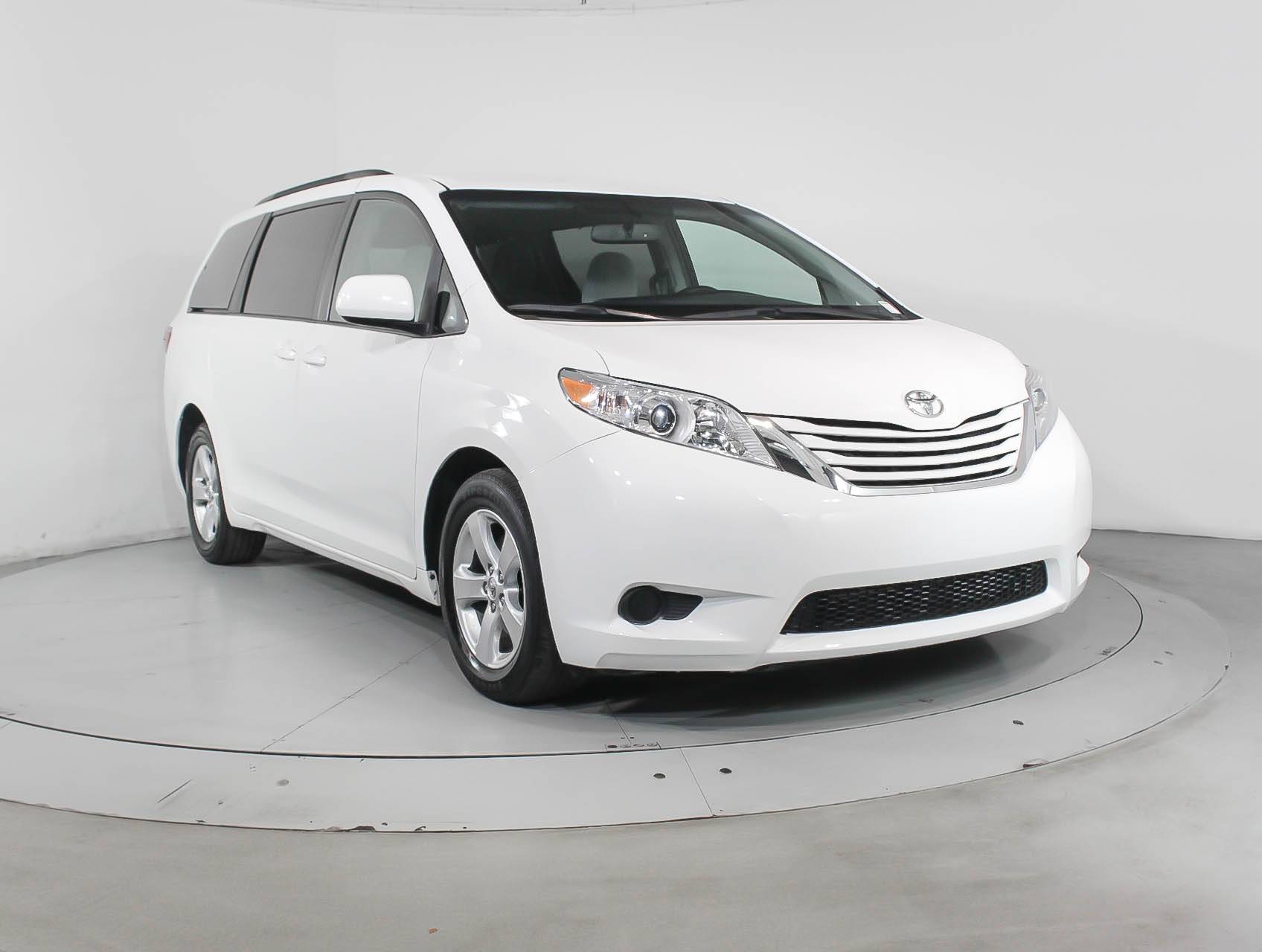 Florida Fine Cars - Used TOYOTA SIENNA 2016 MIAMI Le