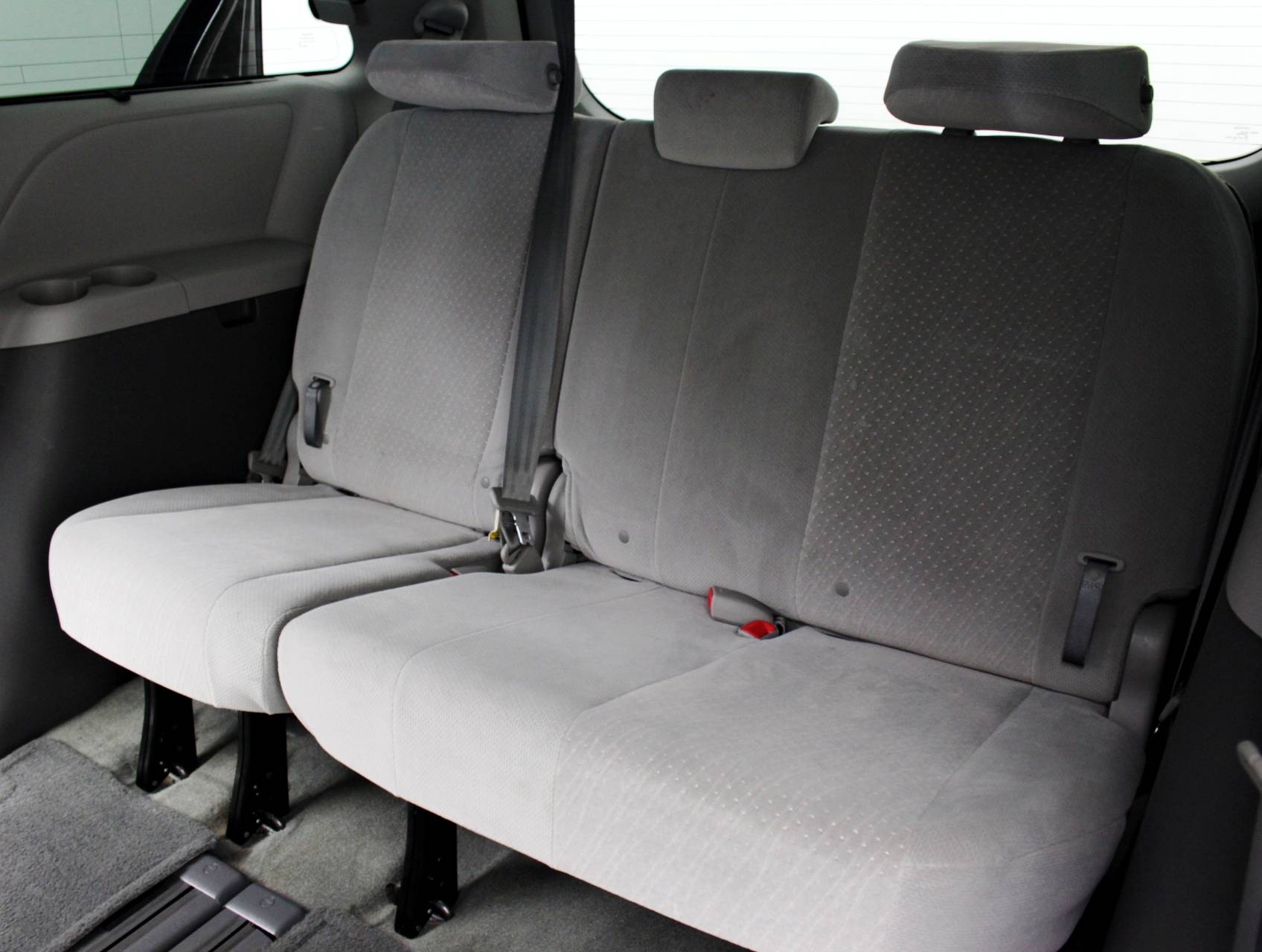 Florida Fine Cars - Used TOYOTA SIENNA 2015 MIAMI Le 8 Passenger