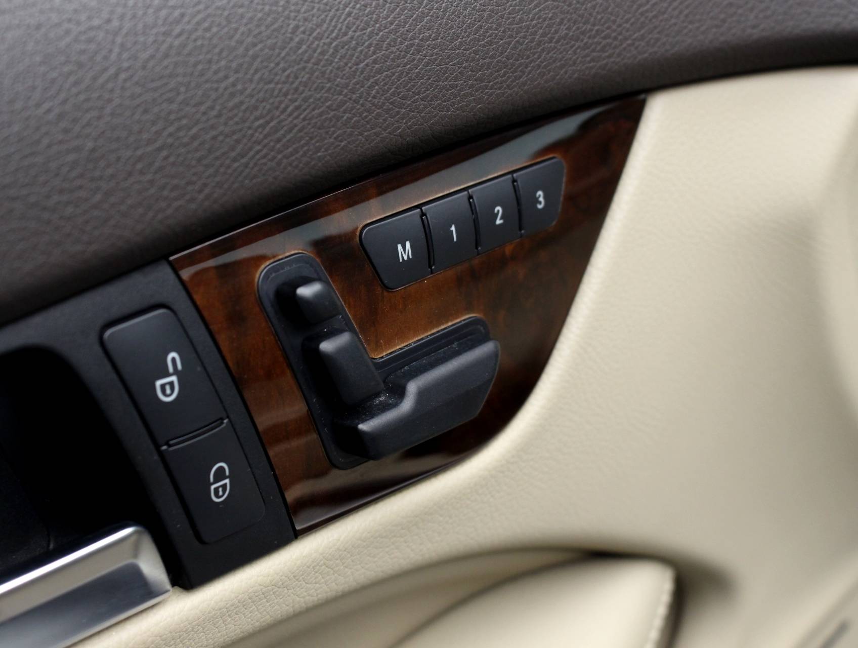 Florida Fine Cars - Used MERCEDES-BENZ C CLASS 2015 WEST PALM C250