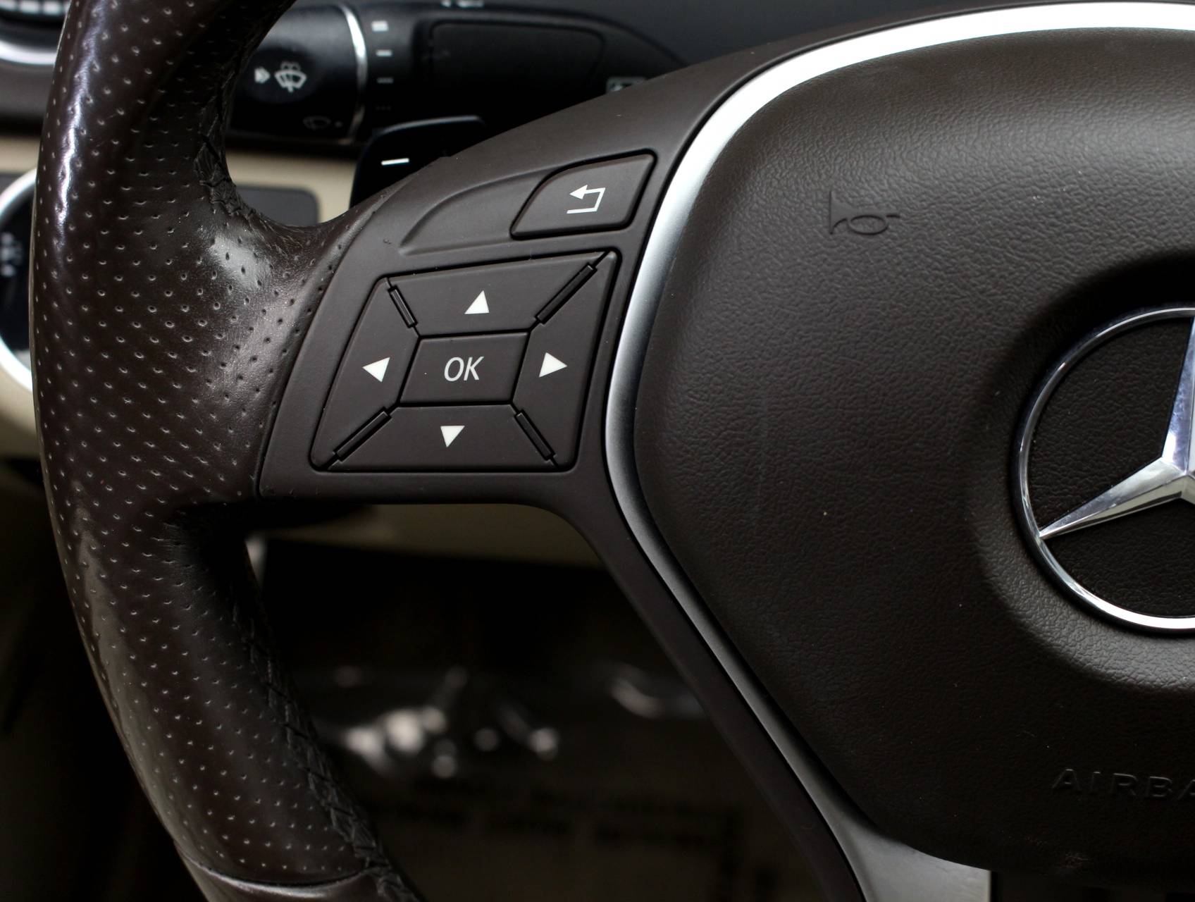 Florida Fine Cars - Used MERCEDES-BENZ C CLASS 2015 WEST PALM C250