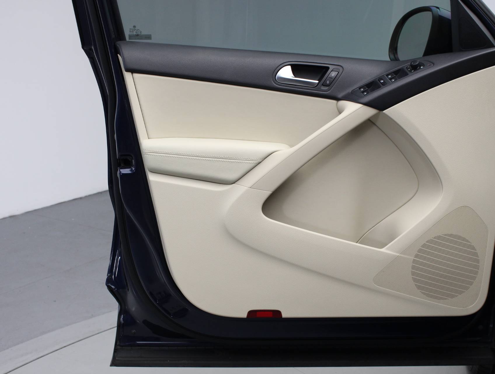 Florida Fine Cars - Used VOLKSWAGEN TIGUAN 2015 WEST PALM S