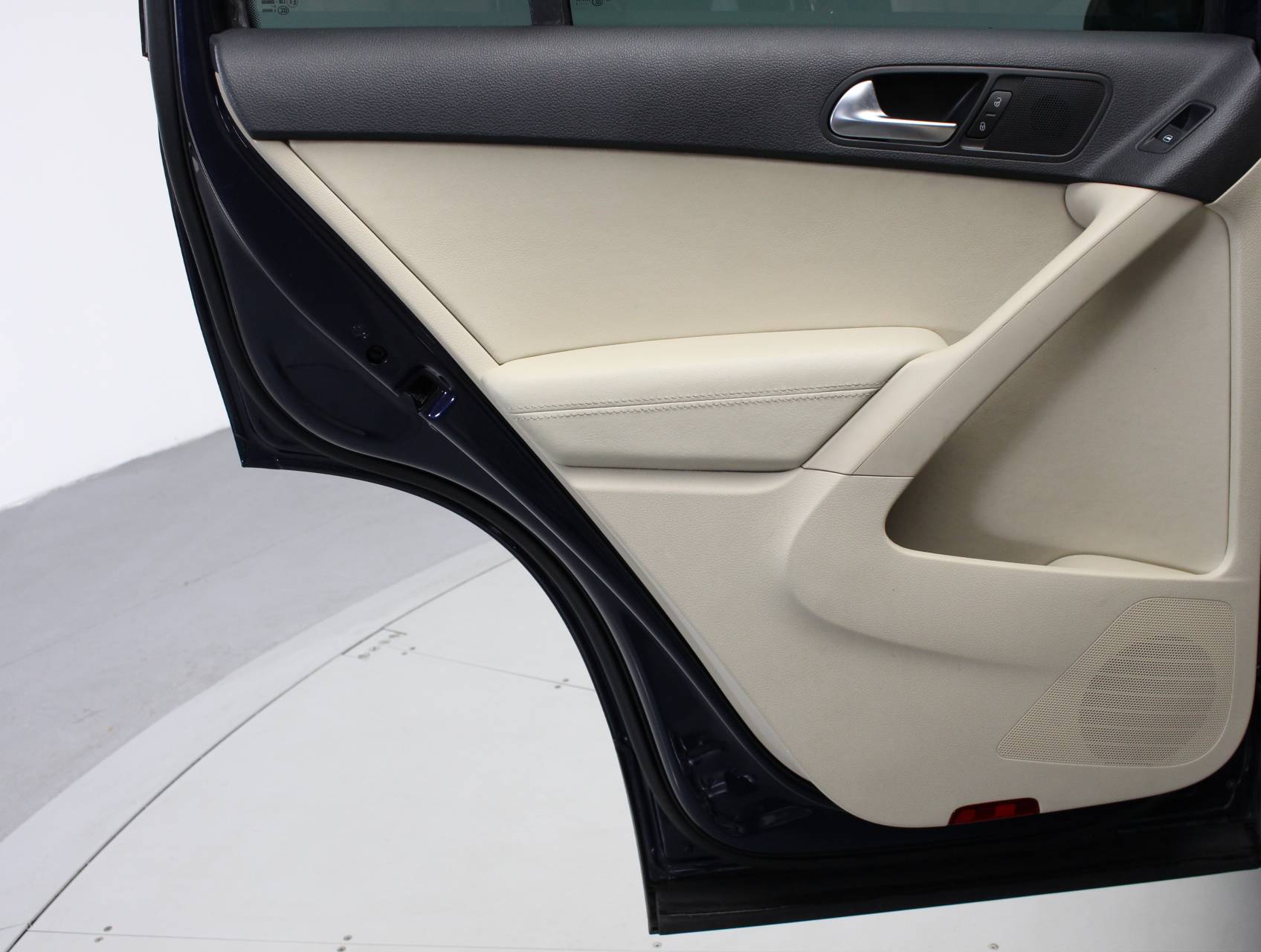 Florida Fine Cars - Used VOLKSWAGEN TIGUAN 2015 WEST PALM S