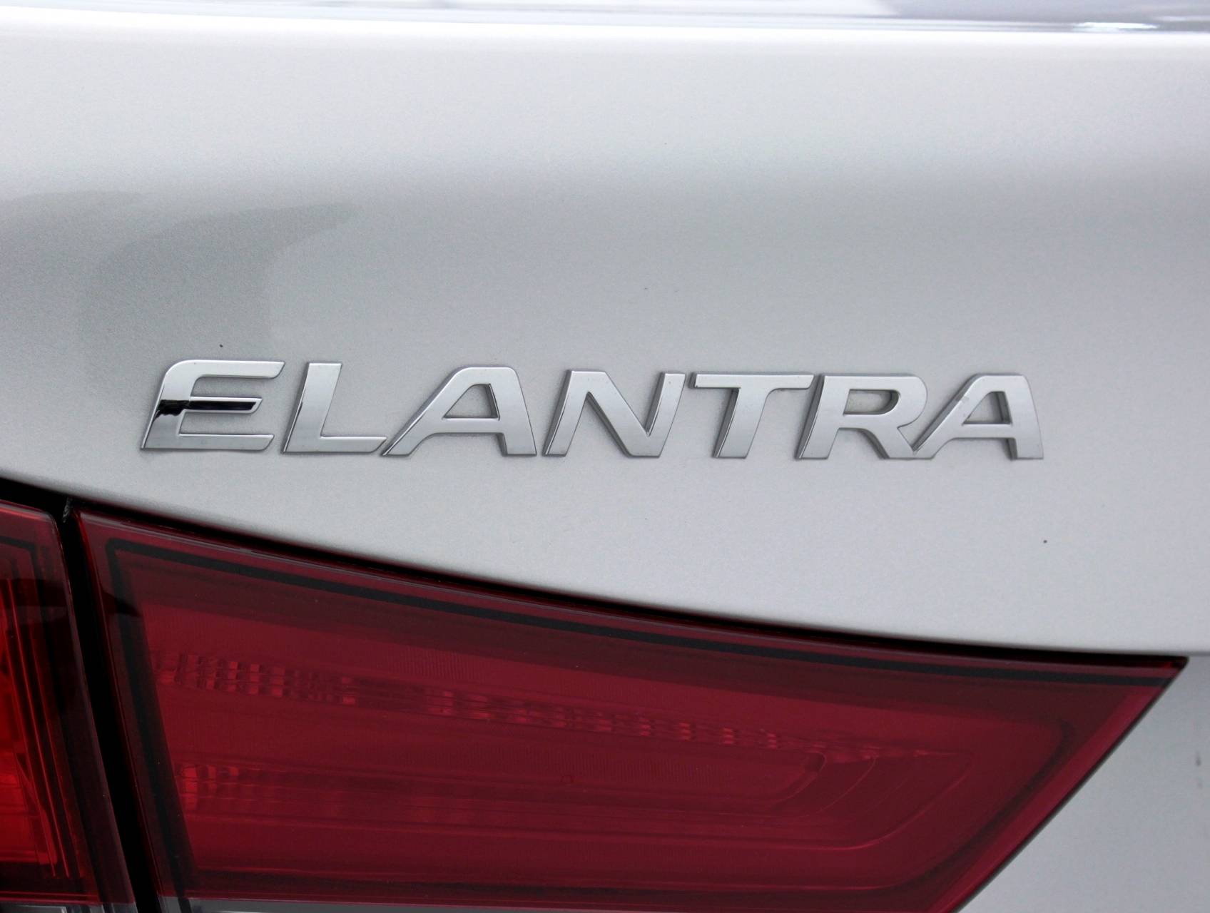 Florida Fine Cars - Used HYUNDAI ELANTRA 2015 MIAMI Se